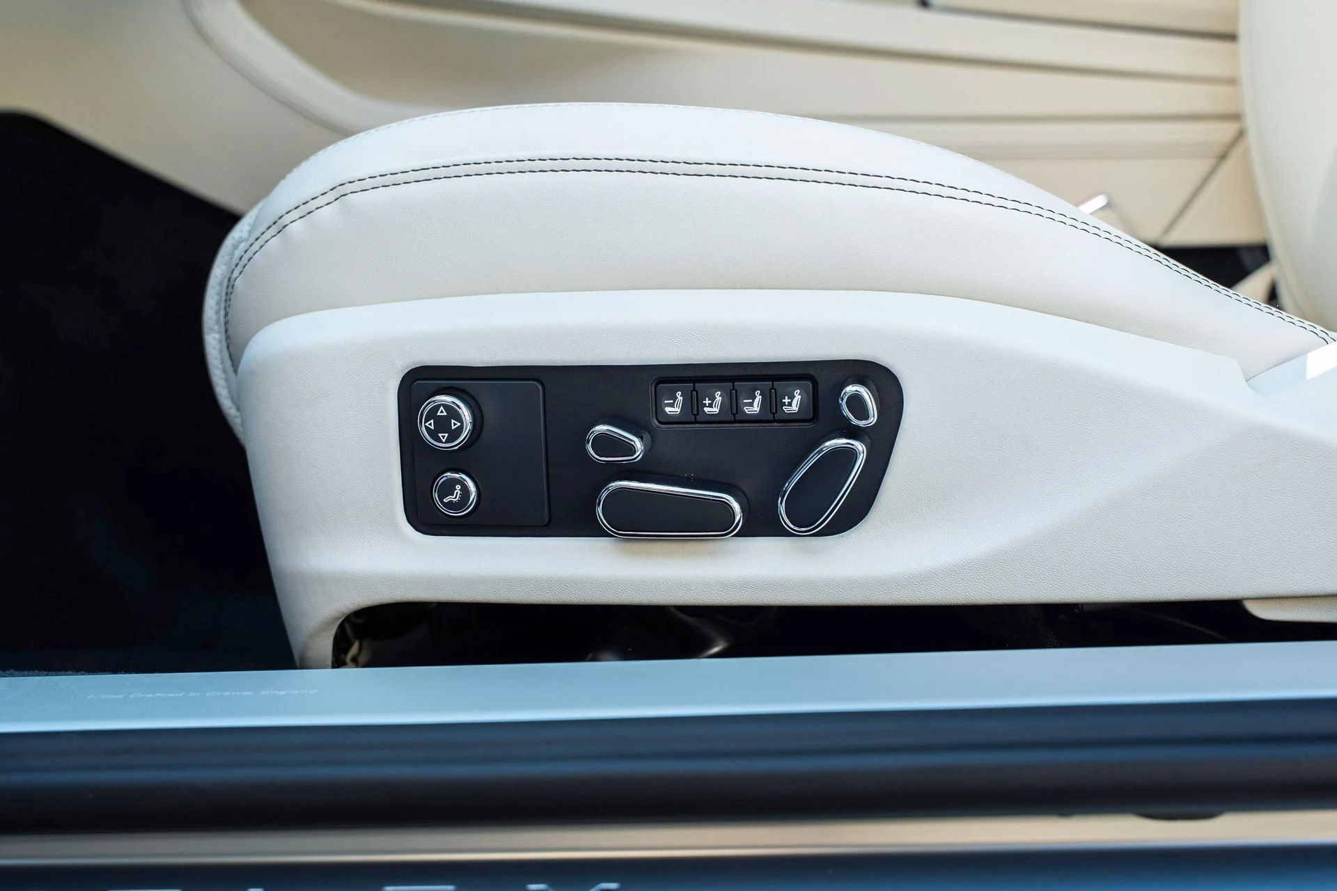 mph017_2084273981_458241675_6954bf444e73cd9f103f4e65_75d16e79fb