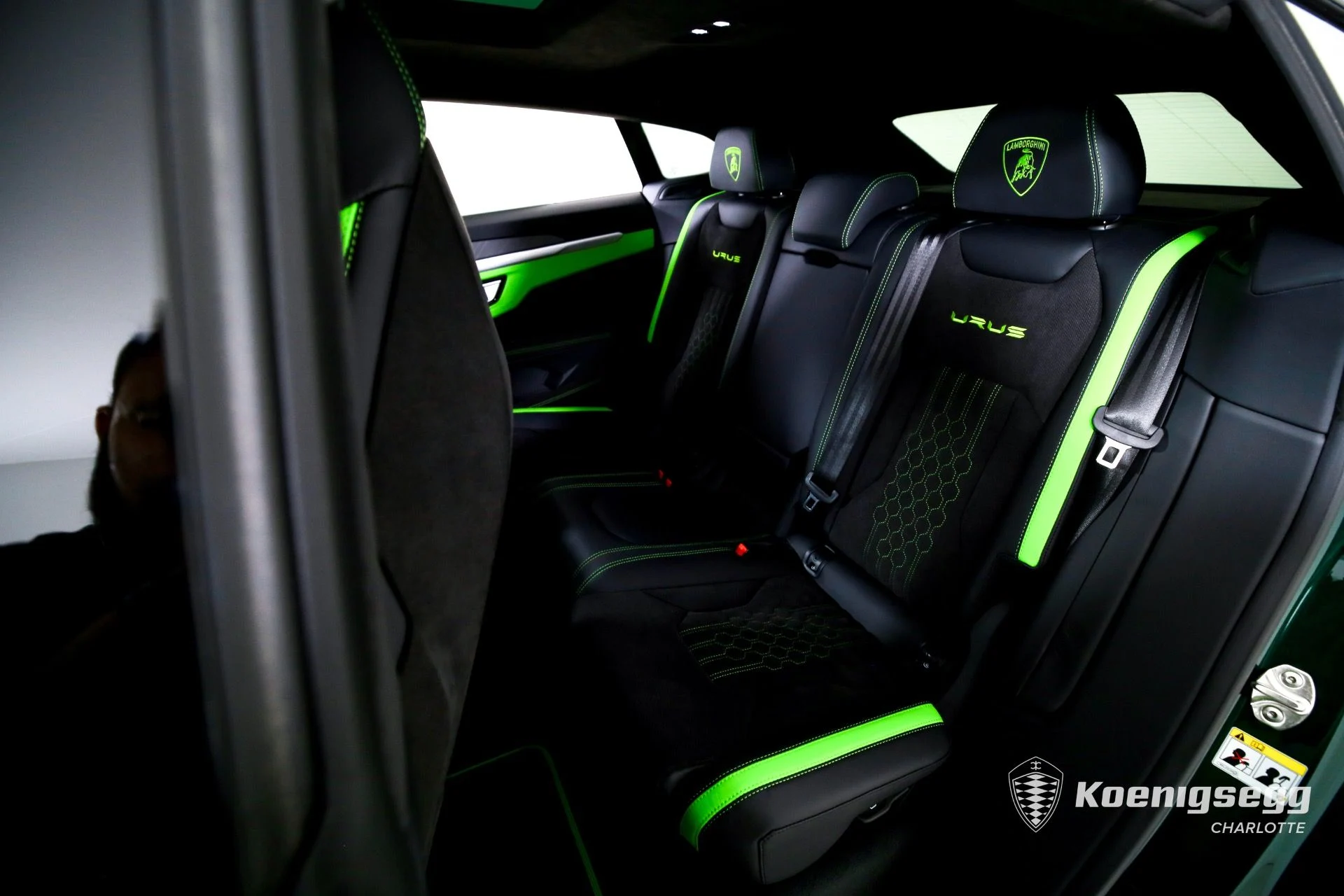 mph017_2098424159_Used_2024_Lamborghini_Urus_S_1760998520_4569be6e85