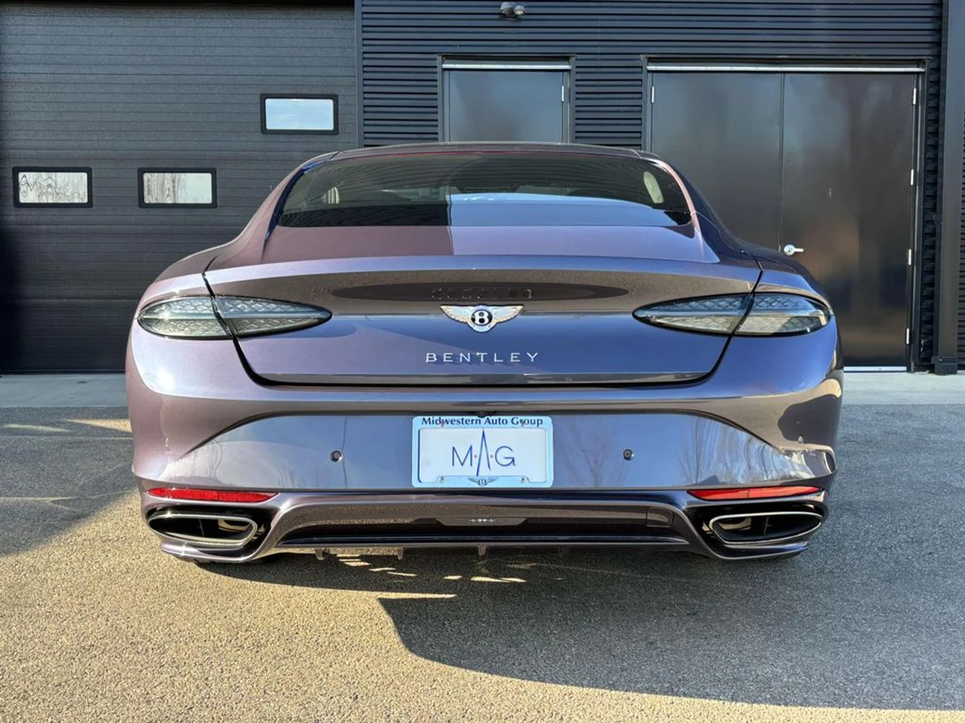 mph017_2098634993_28825b1a52e31f6f9b3a752083dfb966x_9bcd544d10