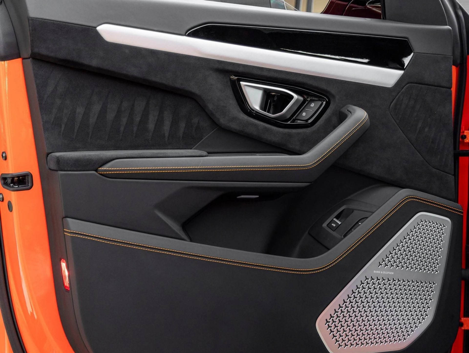 mph017_2100801227_18_1957aebdab