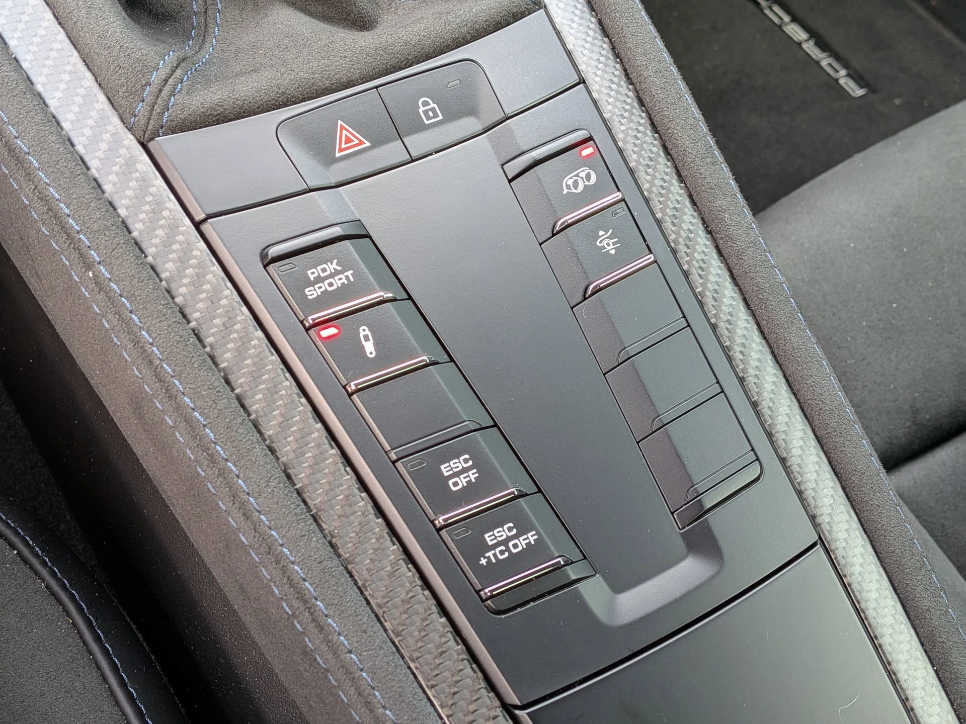 mph017_2100981330_51ce3654e59678383f307a5553511621x_67877c09aa