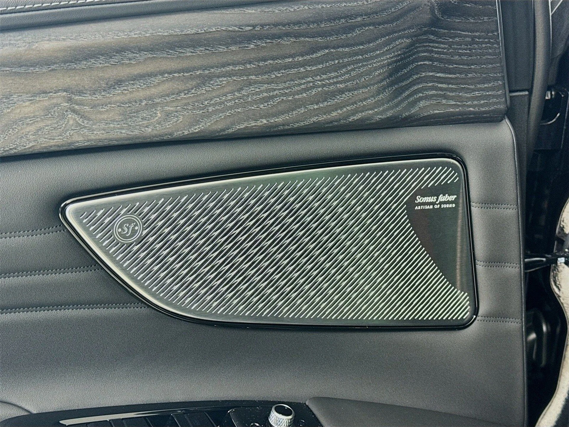 mph017_2101575821_da9795c089d73fc6a3d3ab99f436c61dx_25984fb0ae