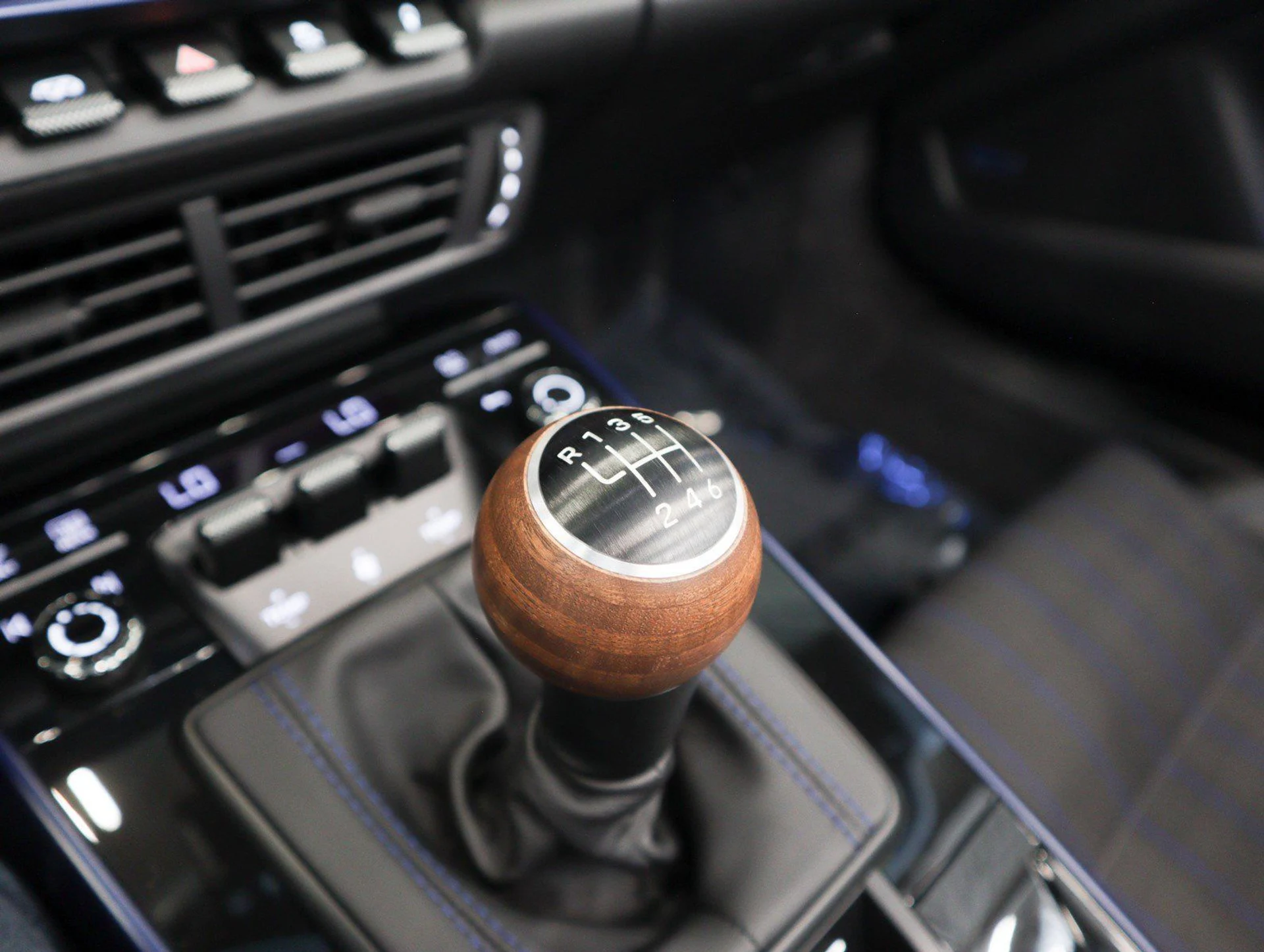 mph017_210894184_ee2752cceb4c4421b8cdebdce5e2712a_da710c6591