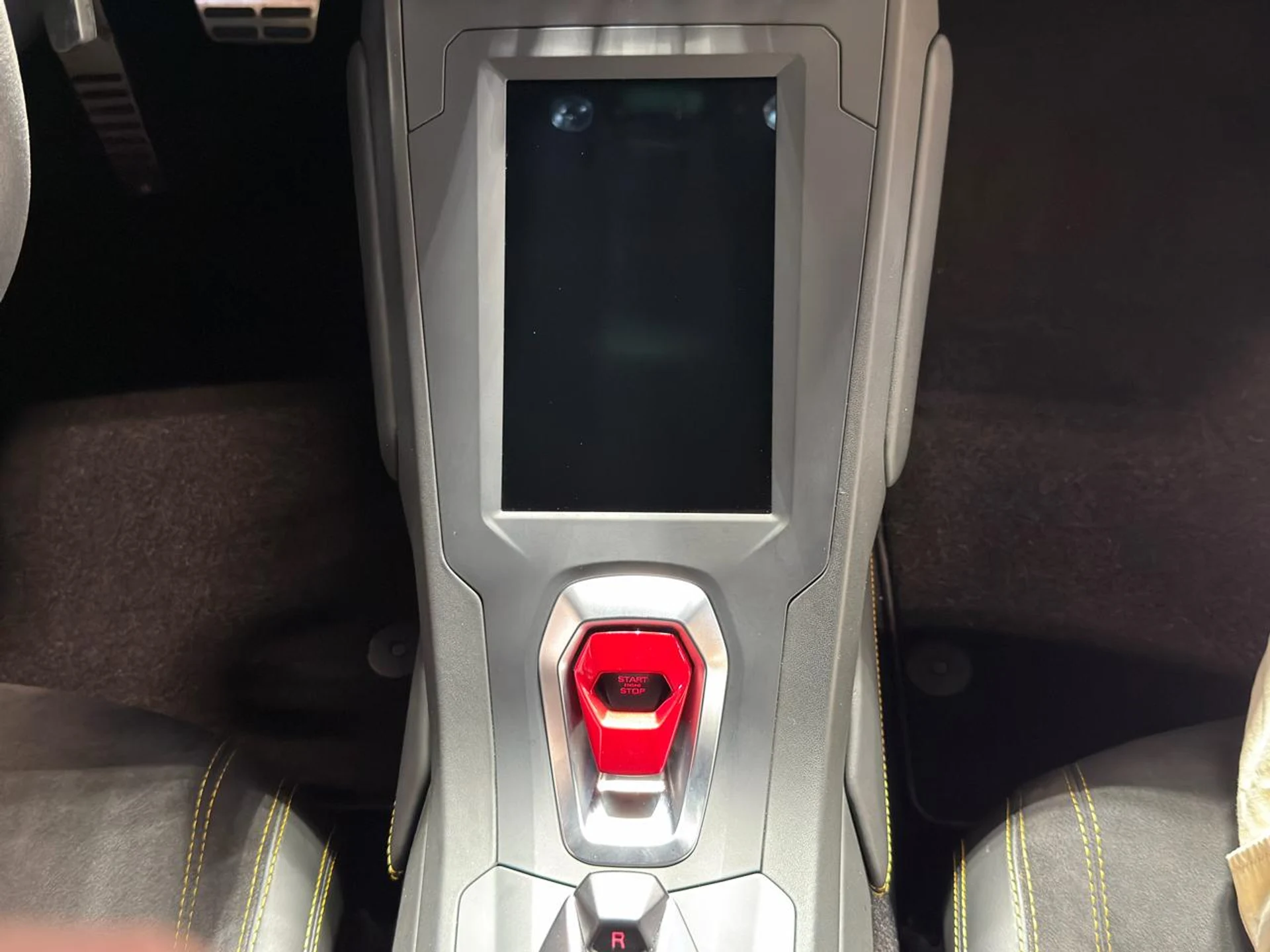 mph017_2109688916_639086609767260105_302990f766