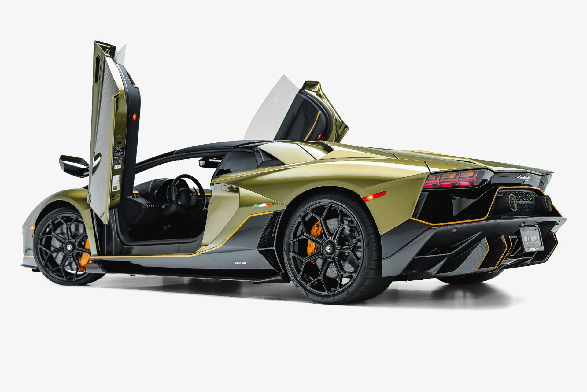 mph017_2113221293_Used_2022_Lamborghini_Aventador_LP_780_4_Ultimae_1792689324_2e36df2aea