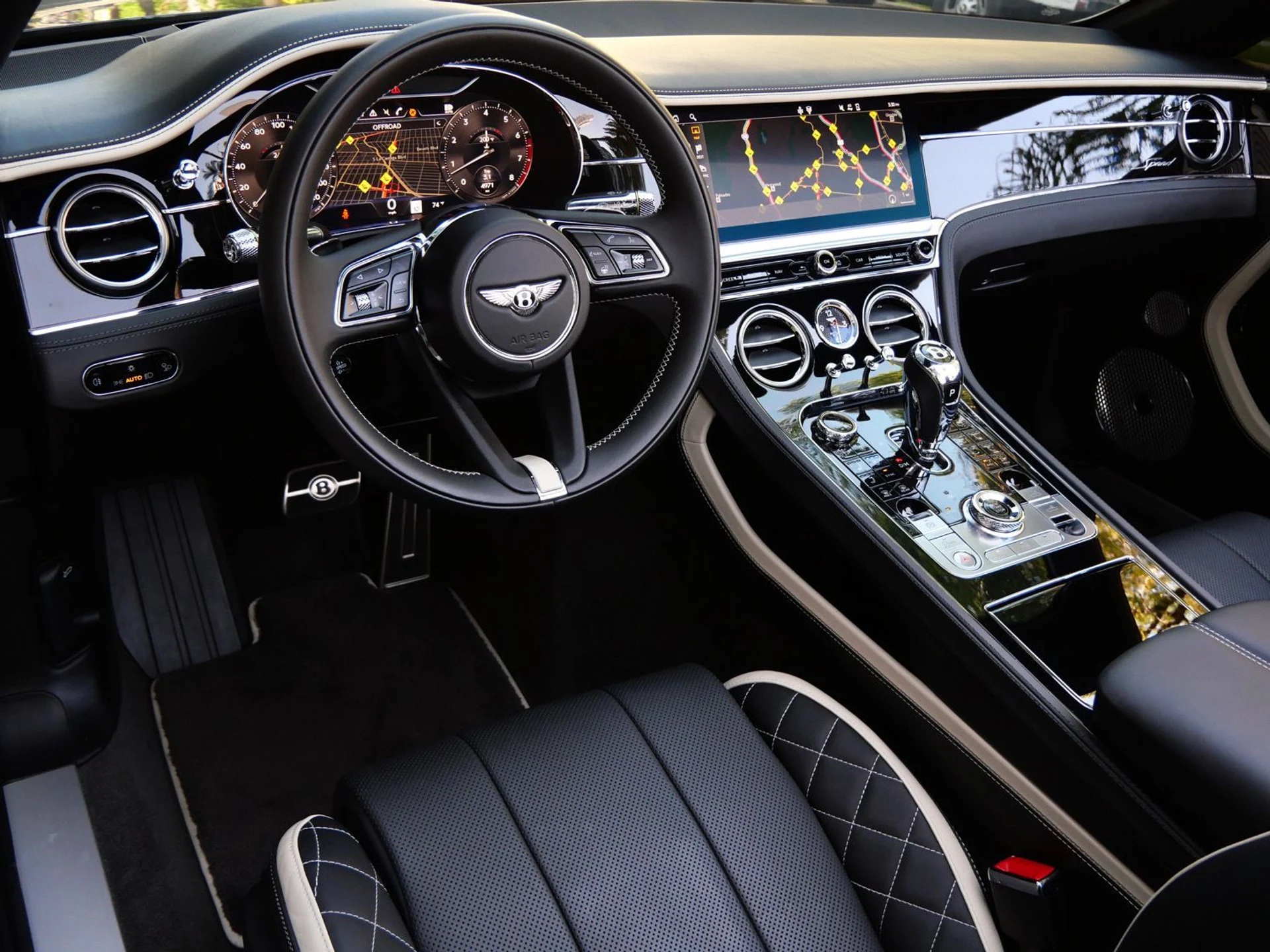 mph017_2117077677_648051053ebe1d44810ee48a1d8dc0e7x_985ee5e10a