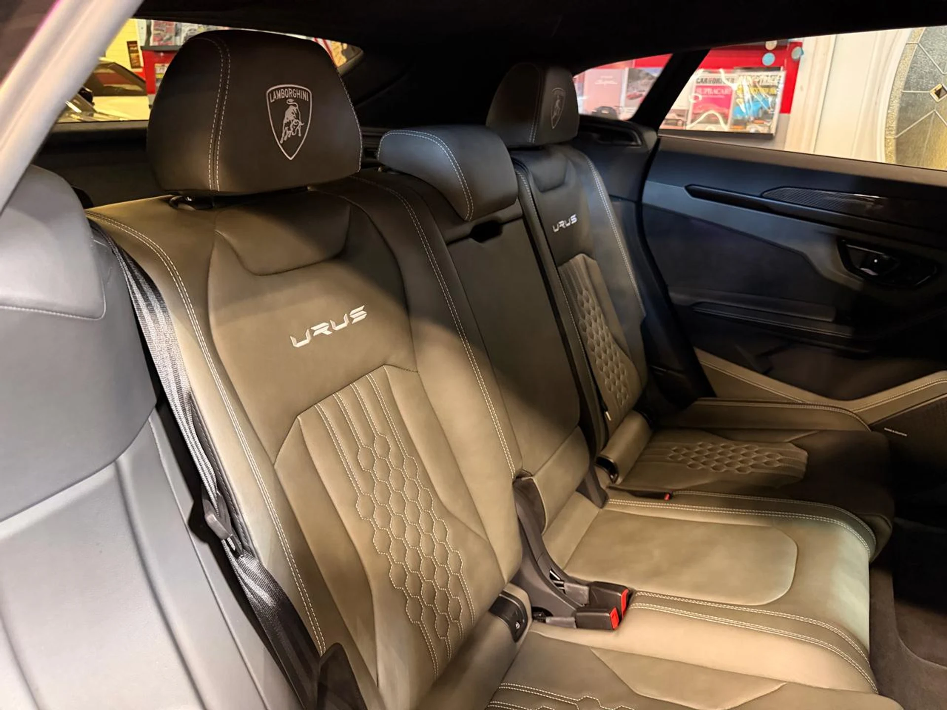 mph017_2121030466_639099527770045435_3119969cff