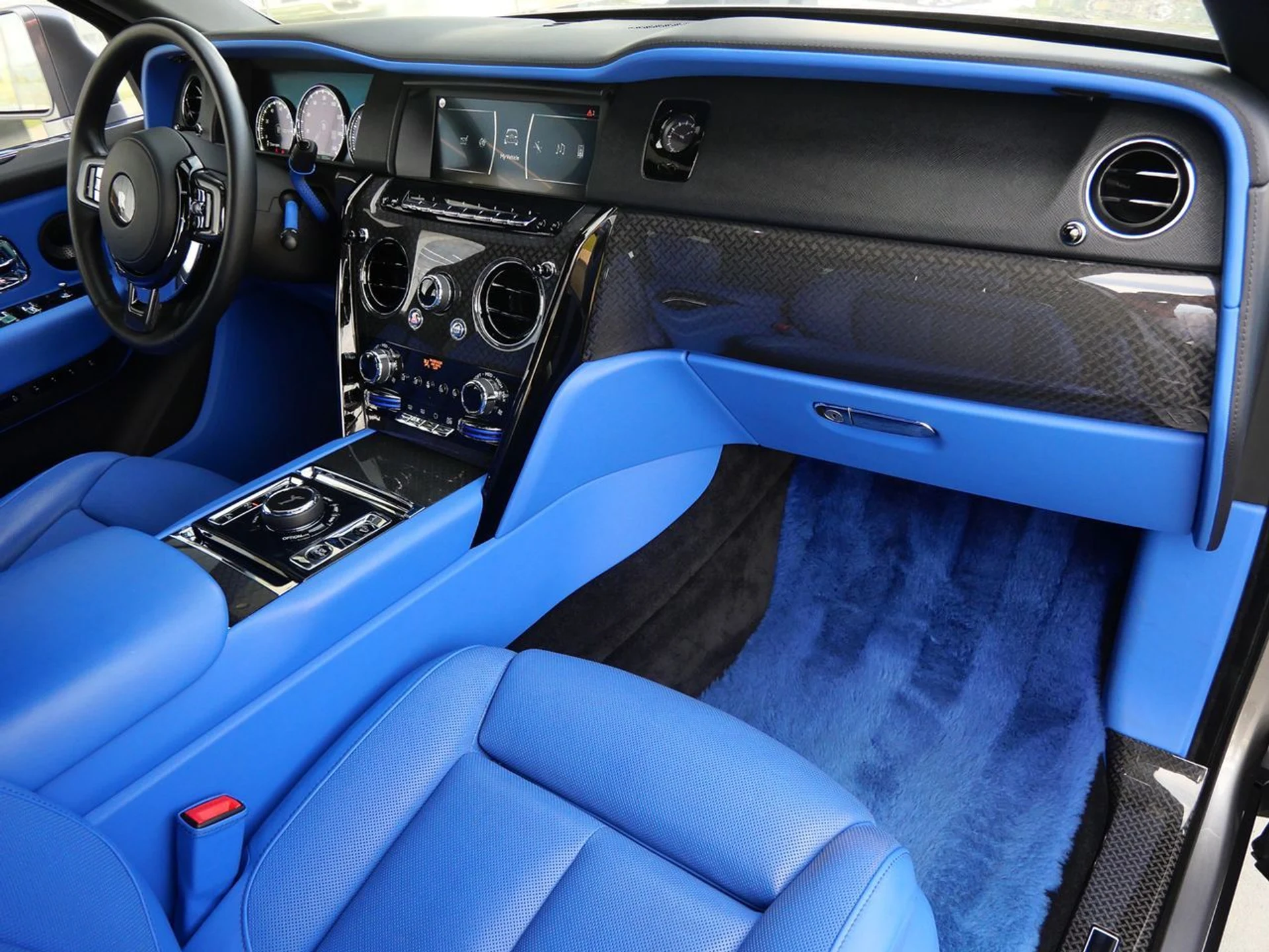 mph017_2138164399_708aace2727402932fd8d1af79a3a308x_f354ec1ae5