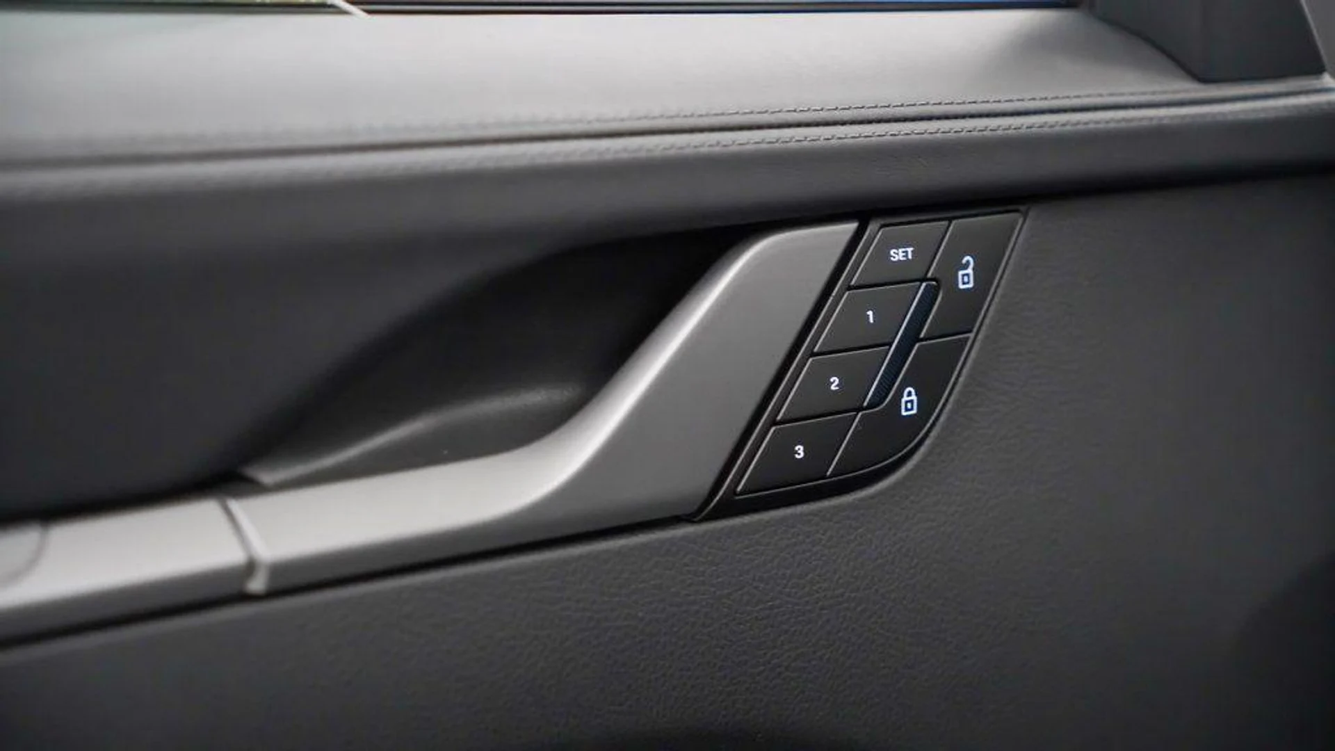 mph017_2140003367_A3_BX_Sbd_SQEBN_7_Yu_Q5u_V_Sx_N_Hb0_M_15492105f6