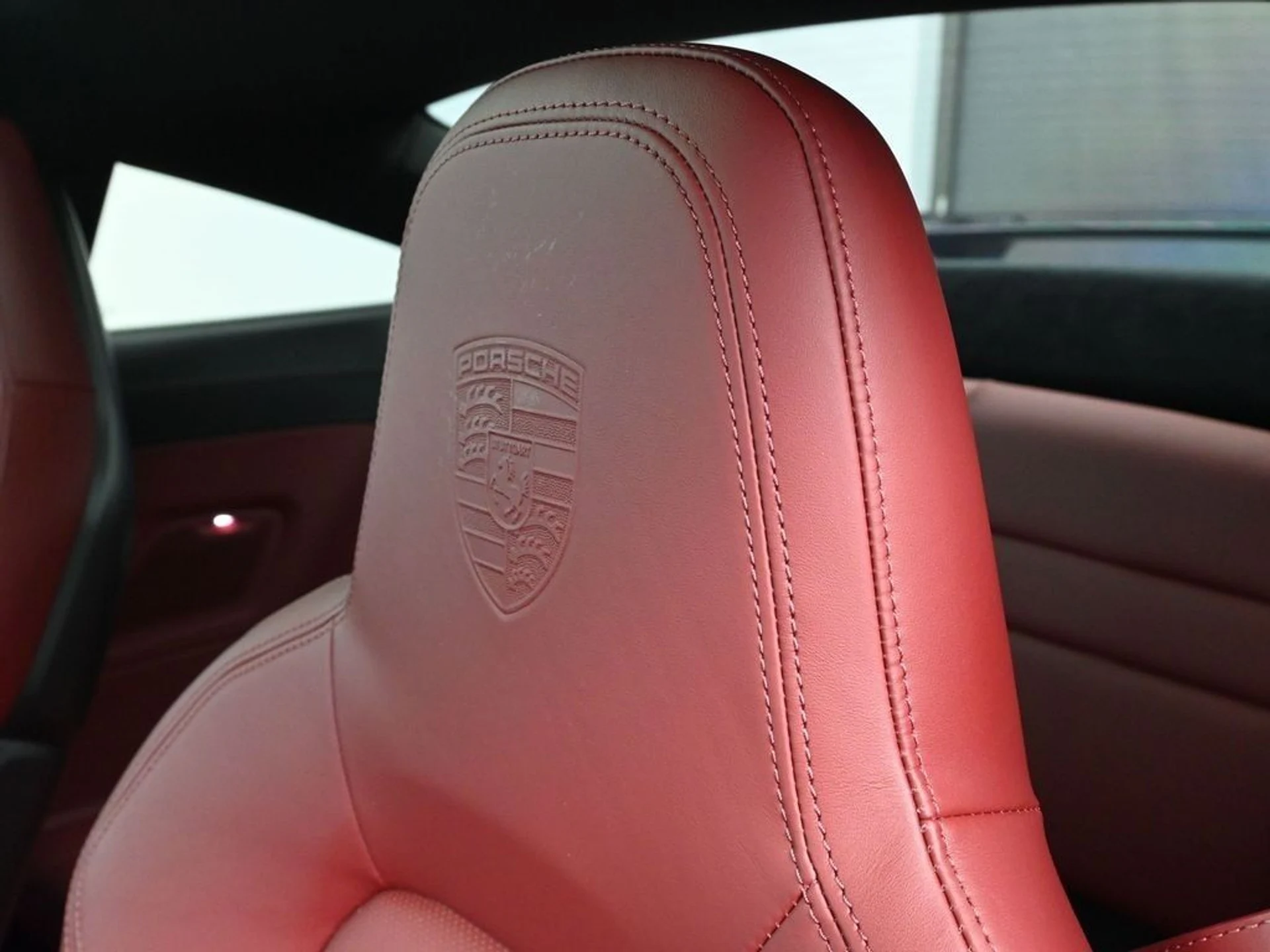 mph017_2141643148_0b6f8cc77bc6e71ea6e3675a363b4164x_9765b49044