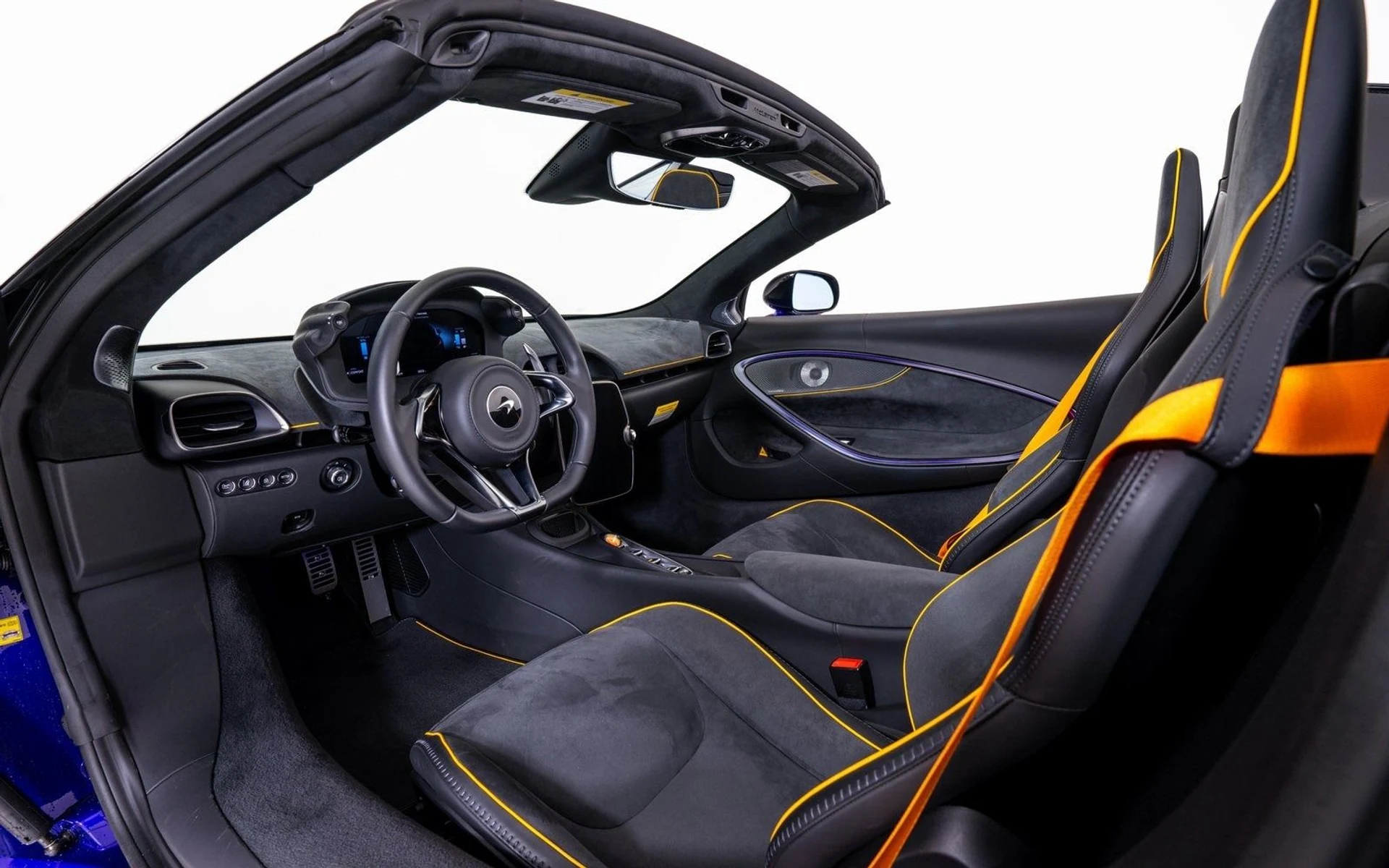 mph017_2151938615_82e4d893d0dfea53b40a59105c08681dx_eb977c67cc