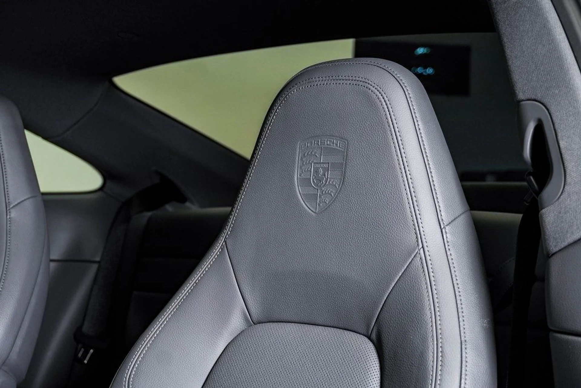 mph017_2154800812_f9fcf98661b3fa27f9d00a989772a196x_227f48e690