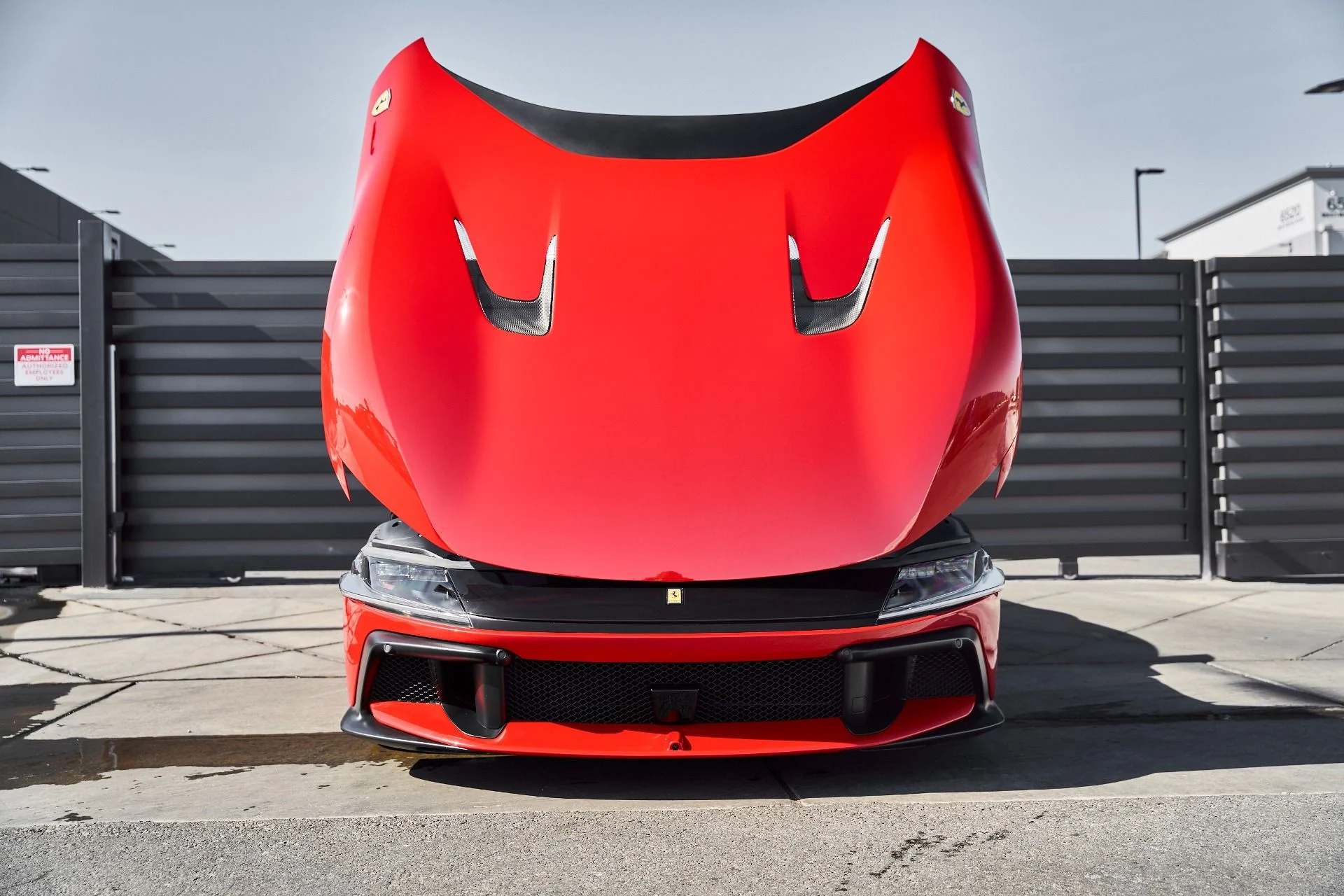 mph017_2156906154_Used_2025_Ferrari_12_Cilindri_1769824756_870f627257