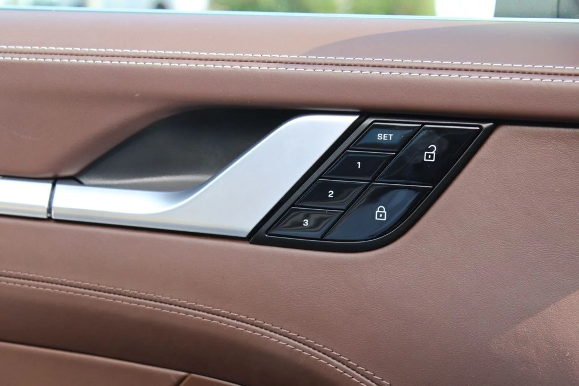 mph017_2162354385_1b657351441f5ba18bebbe9c281d8480_c7afc588bd