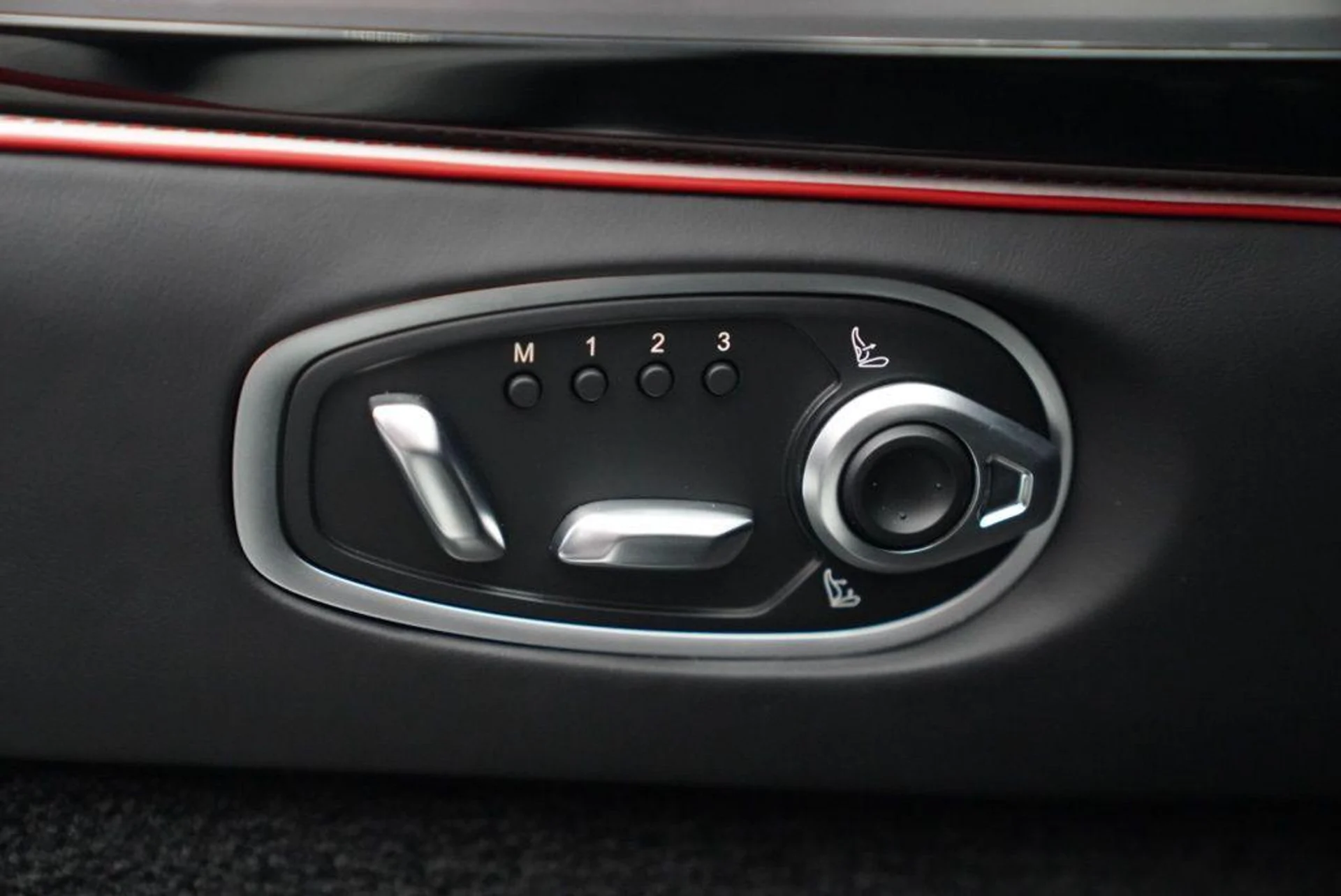 mph017_2165785000_v9_Y5qx_Y1m_Ra_J_Bmfui_Yflx_Zkk1t4_9d29231240