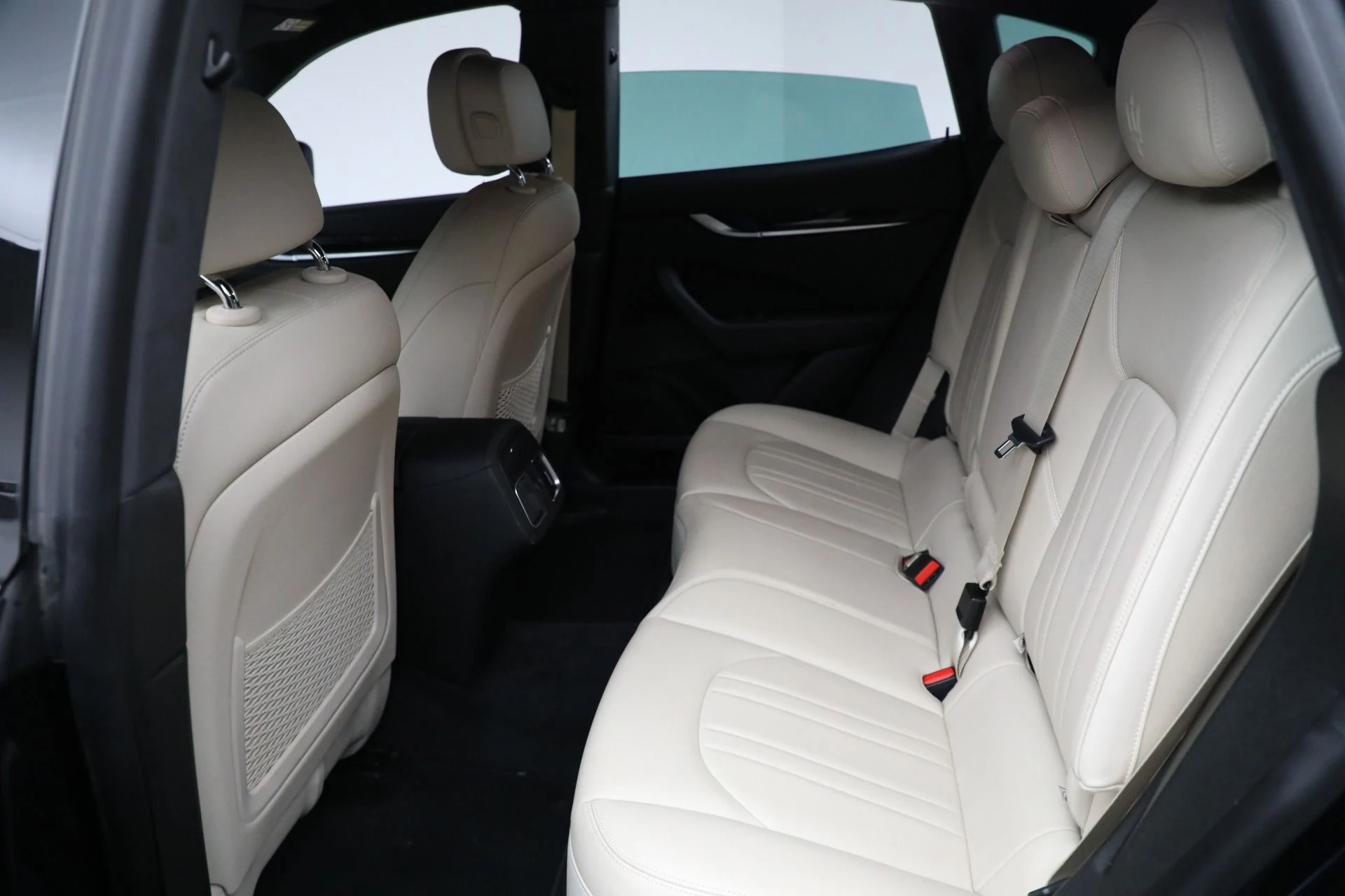 mph017_2169593343_Used_2019_Maserati_Levante_1763071914_1e70df021e