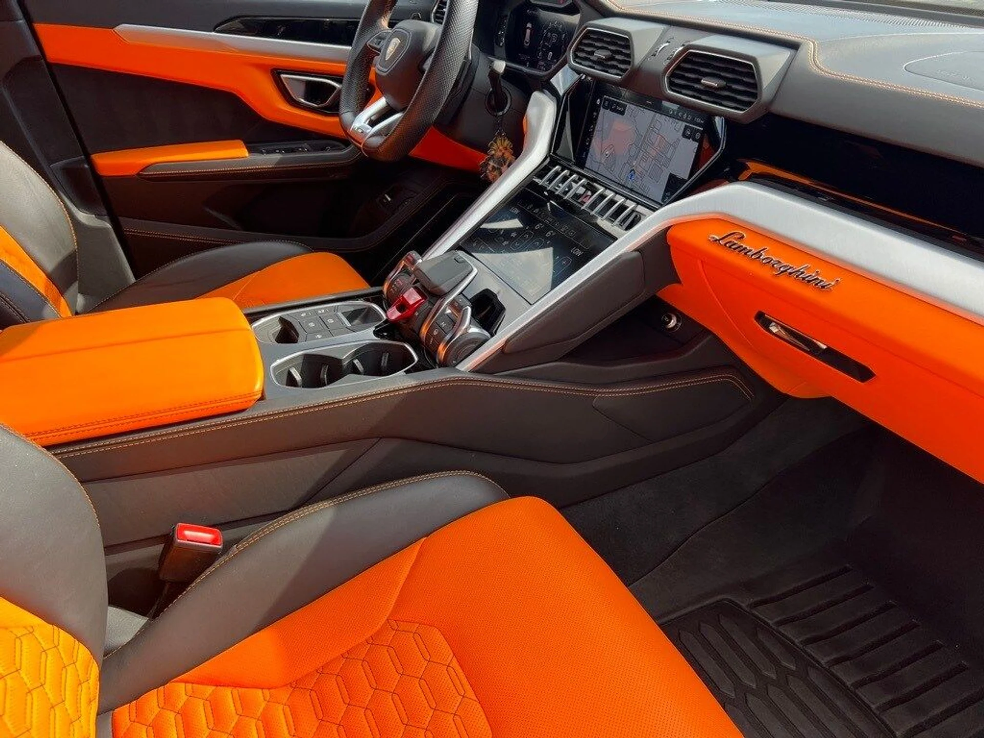 mph017_2170656624_8bee2125c4284169a2eb08a4efe38a28x_6c6bc31738