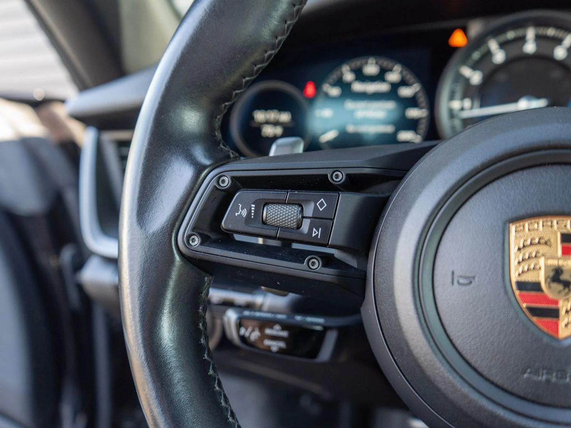 mph017_2173282672_s_Kdl_Vxic_Y8_Nb3g_Fztd_W5p_Vx_Fqao_03da85e1b5