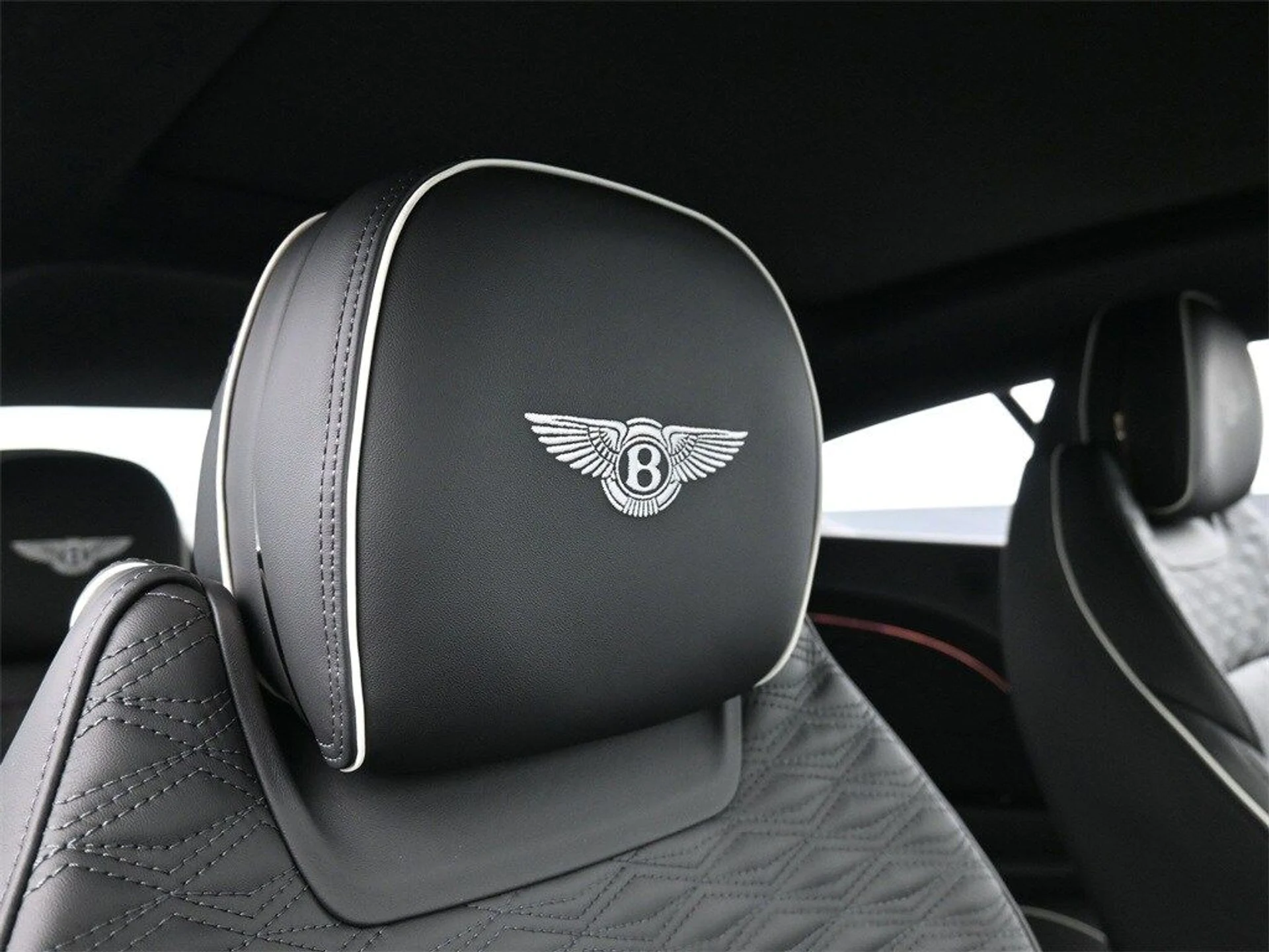 mph017_2177637534_5f148eb565632615be7b3ba29085b06ax_42ca80f8f7