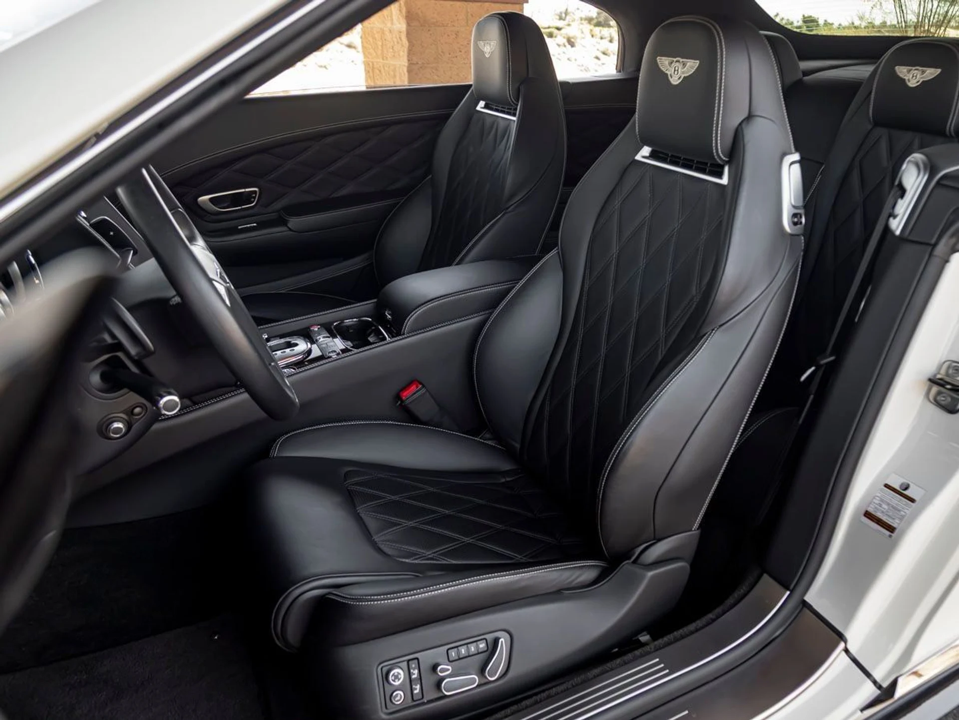 mph017_2185743554_18_c2eeddd738