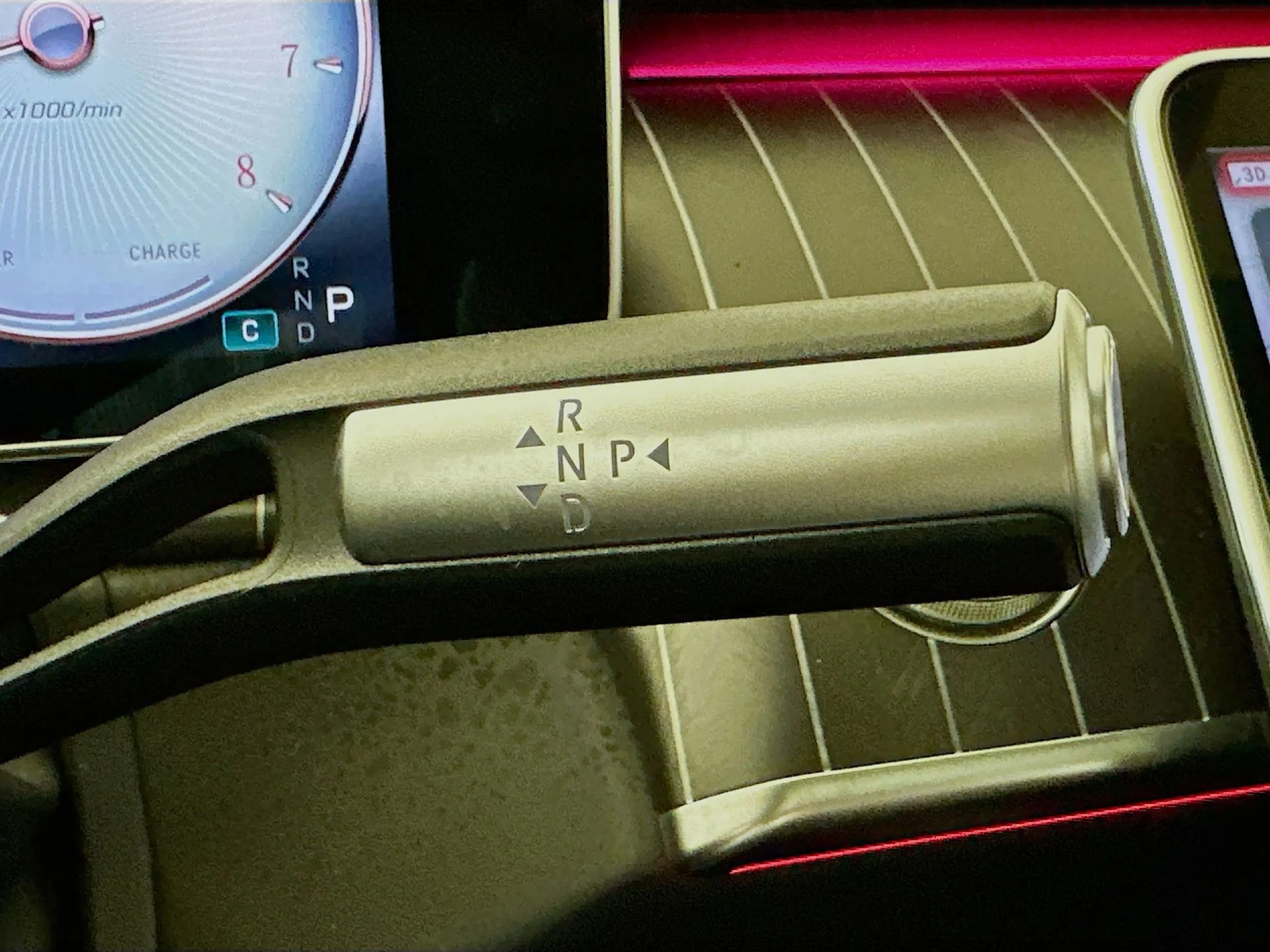 mph017_2201571076_8c676776757463e0f872190183dee25cx_7168d25820