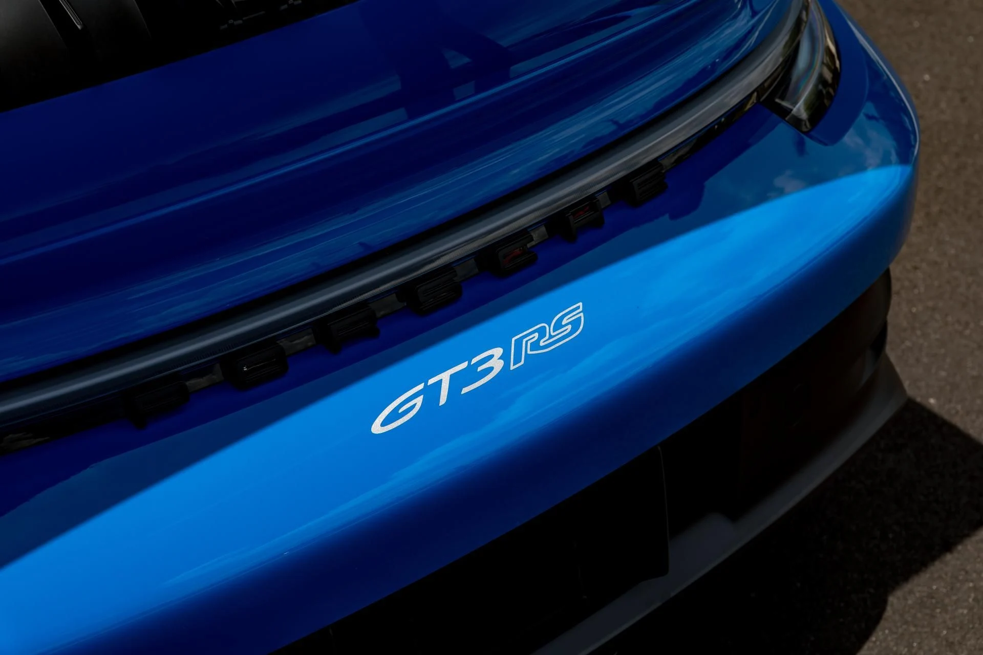 mph017_2202469623_551_p18_l_505a647b85