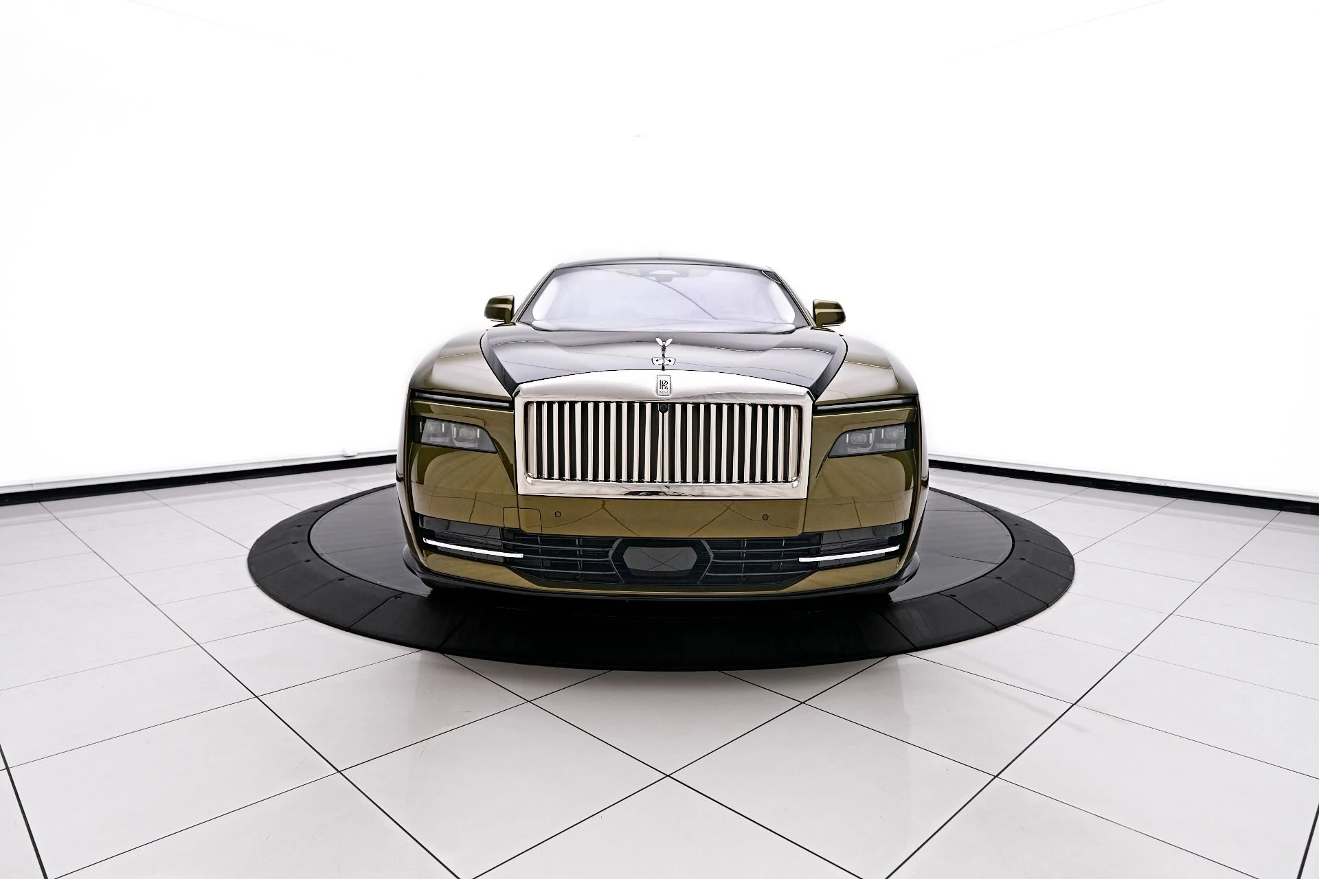 mph017_2208052037_Used_2024_Rolls_Royce_Spectre_1753235106_5af6647037