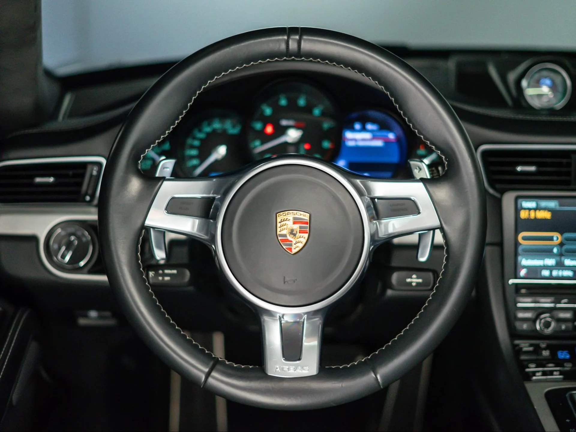 mph017_2209668815_16f2e22f1d9952bee407d6694020a8ac_e986bcd265