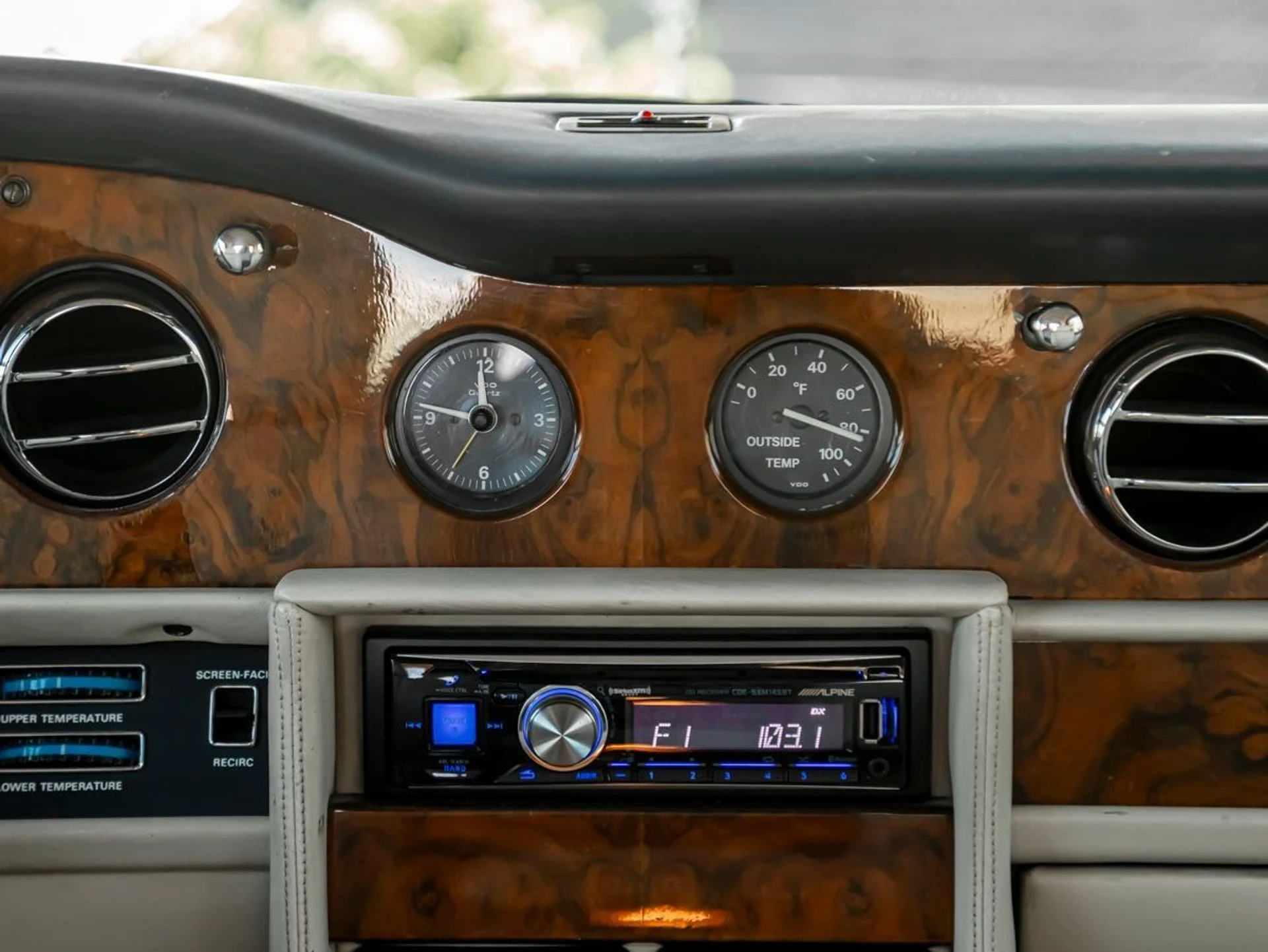 mph017_2218950786_18_bae5ff91a3