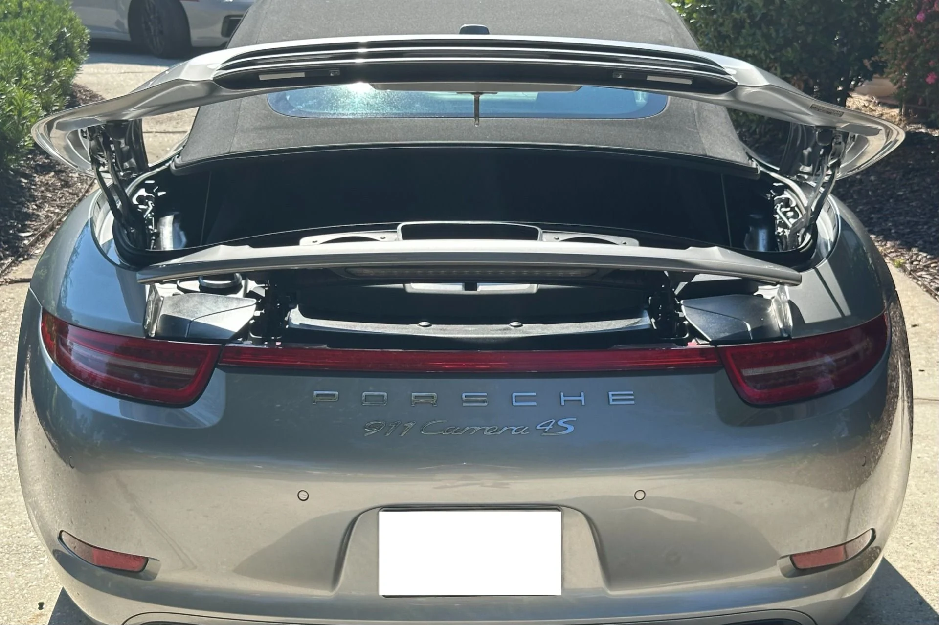 mph017_2219769487_Used_2013_Porsche_911_Carrera_4_S_Manual_1761349120_1802e35229