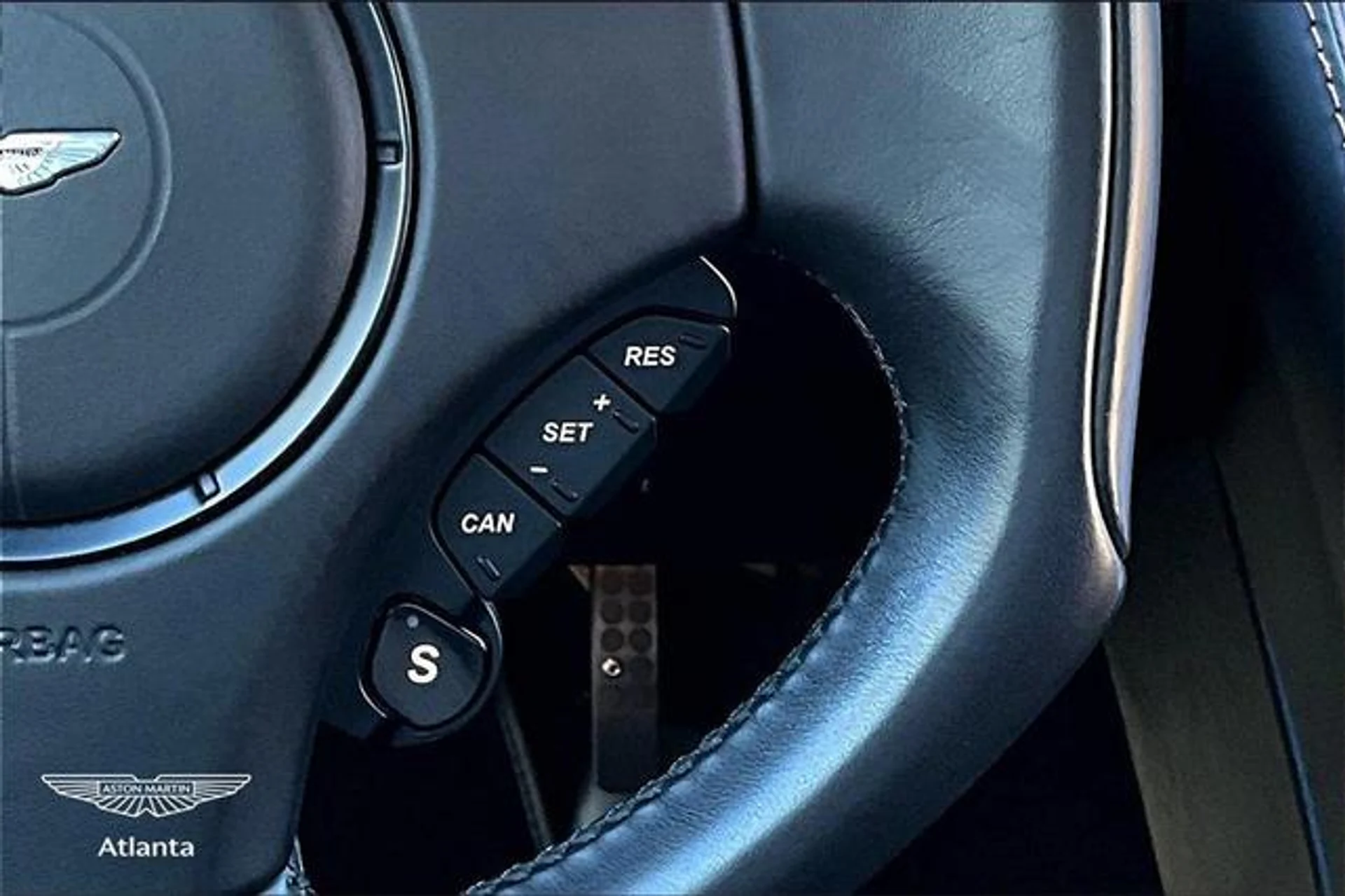 mph017_2225055232_k_Z_Ox_LH_f_S_Bwi_z2_X_Puq_O2_QP_4_G_Cc_02287b26b1