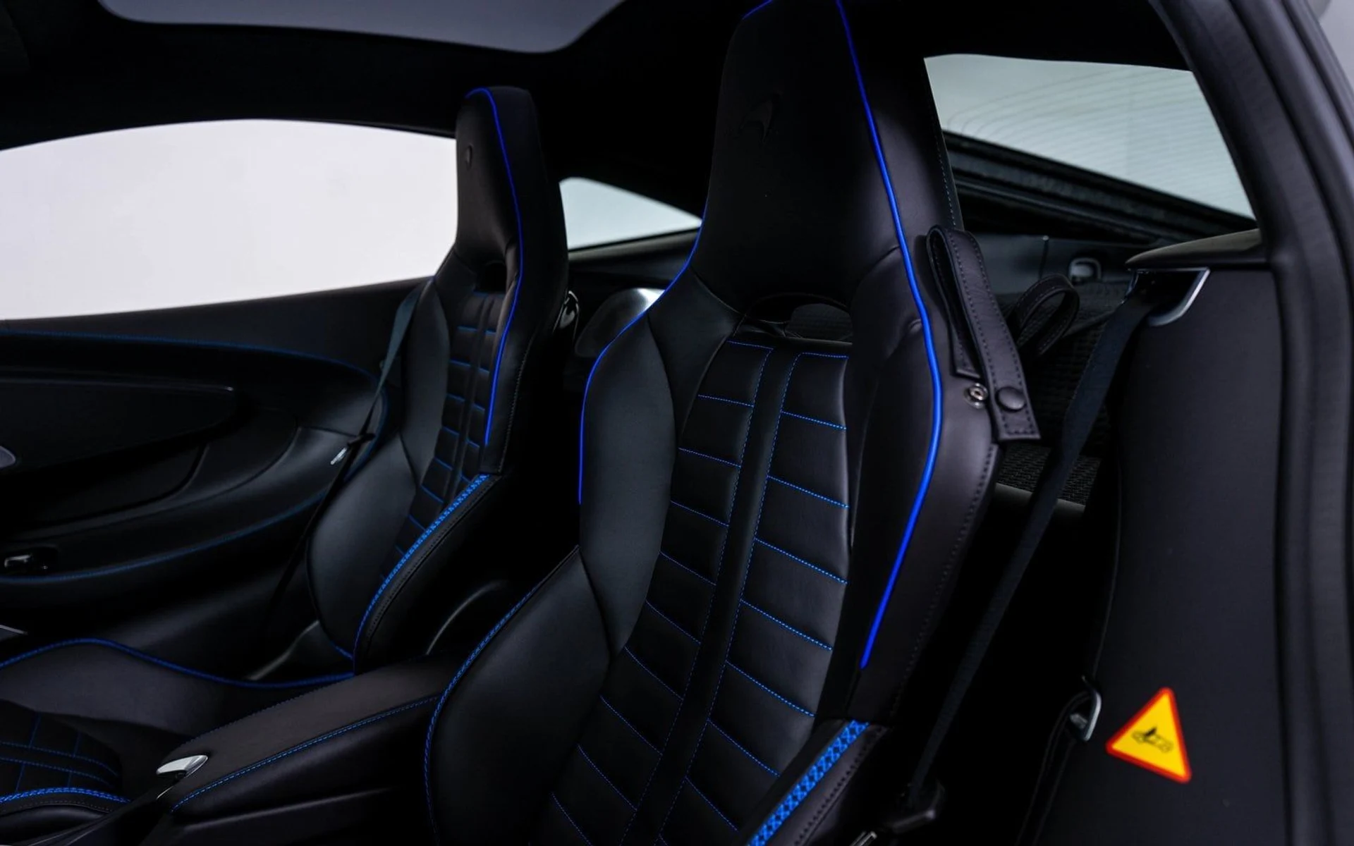 mph017_2227467453_291d2918e9f085bd8c74c5da74657daex_afe1ae7149