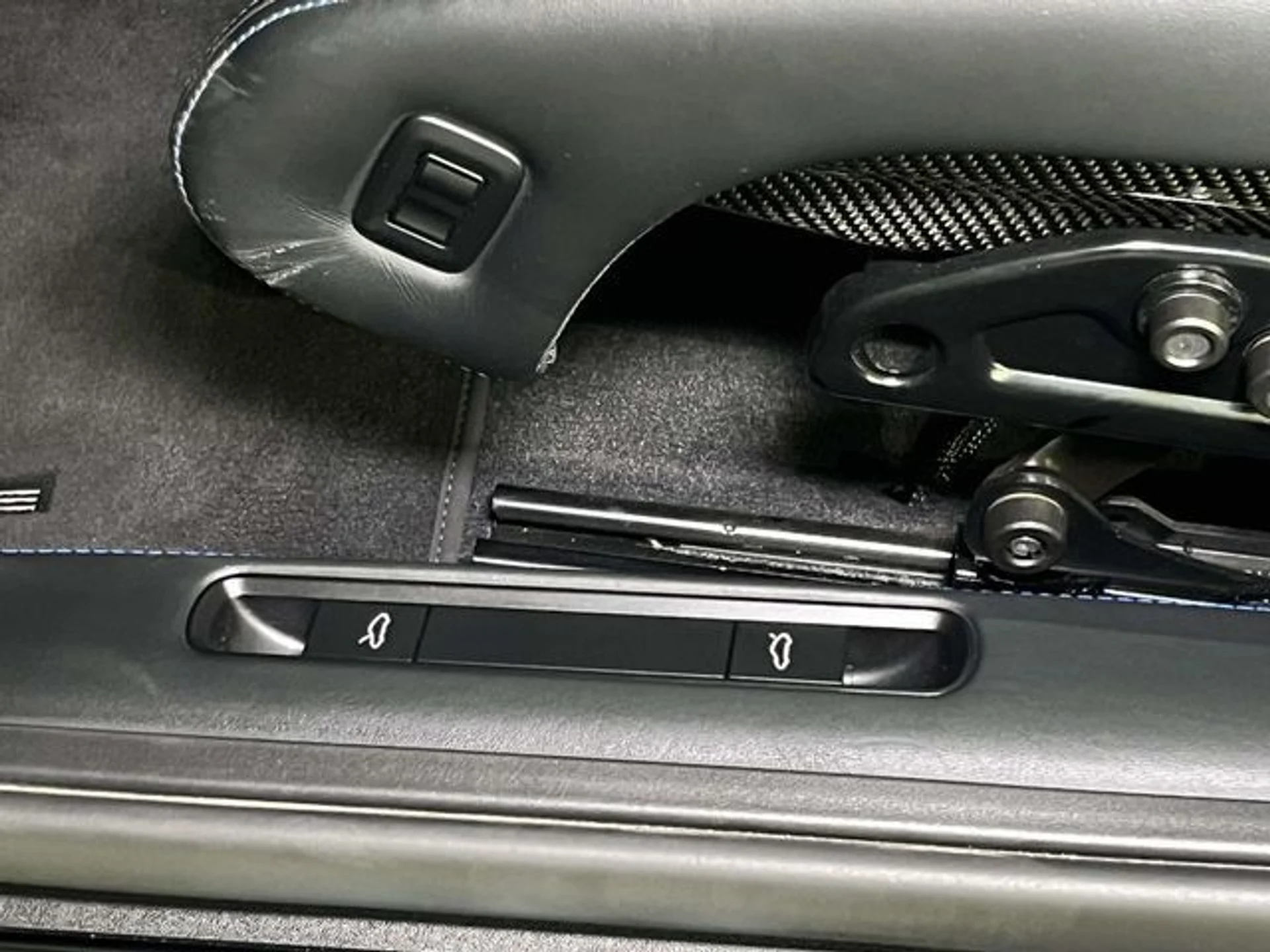 mph017_2234055722_16d751505ca4719fc22969cfec411d34x_f9d9bef2a6