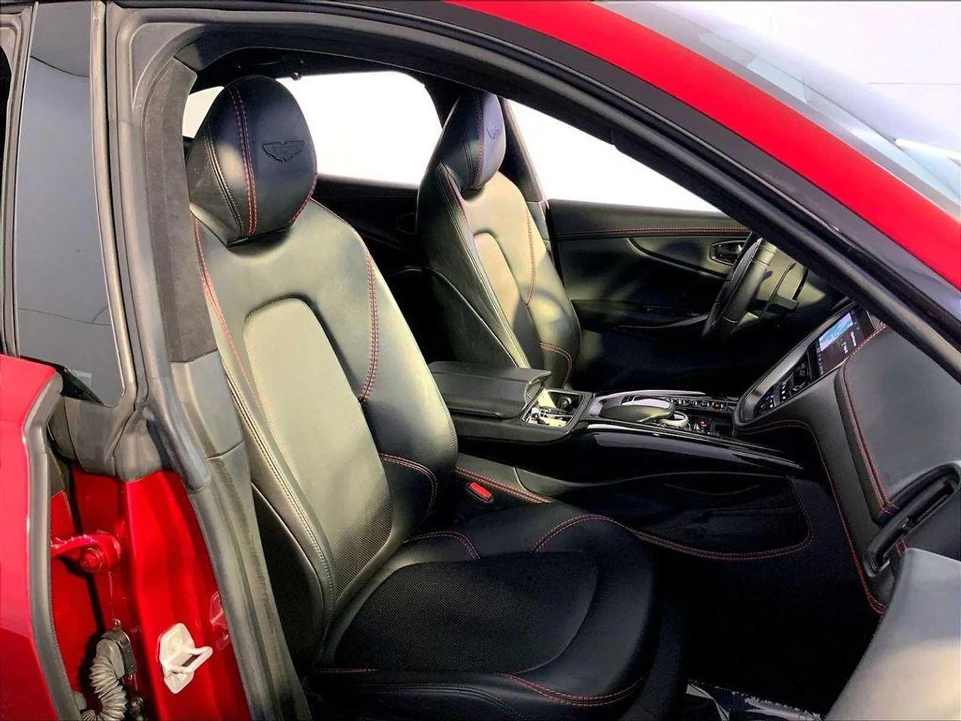 mph017_2235720070_du_Ng_O_Ax_N_Vw3d7rda_DYQIN_hu_E0_4397b2e18c