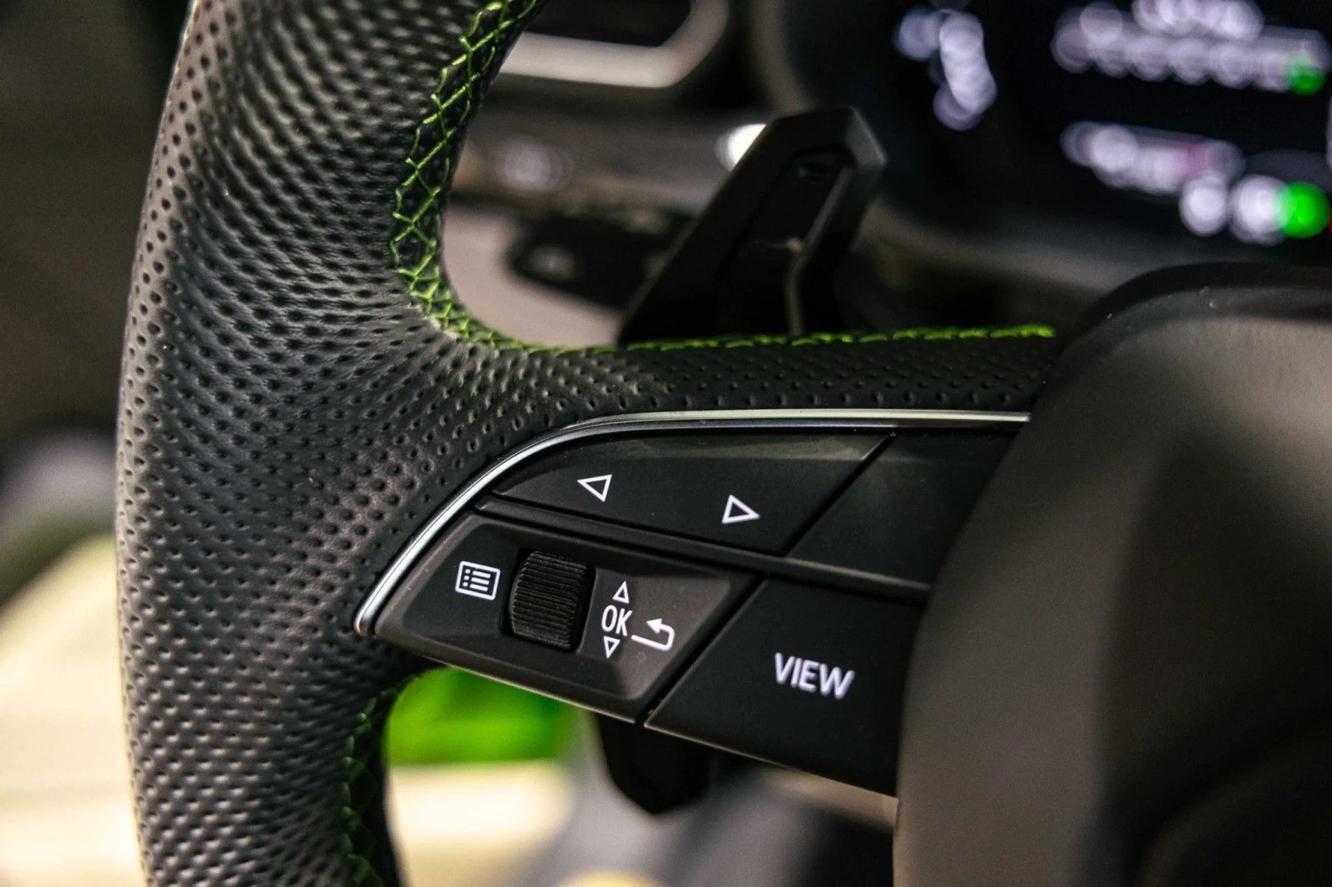 mph017_2238038266_2_A_9ec5cb9835