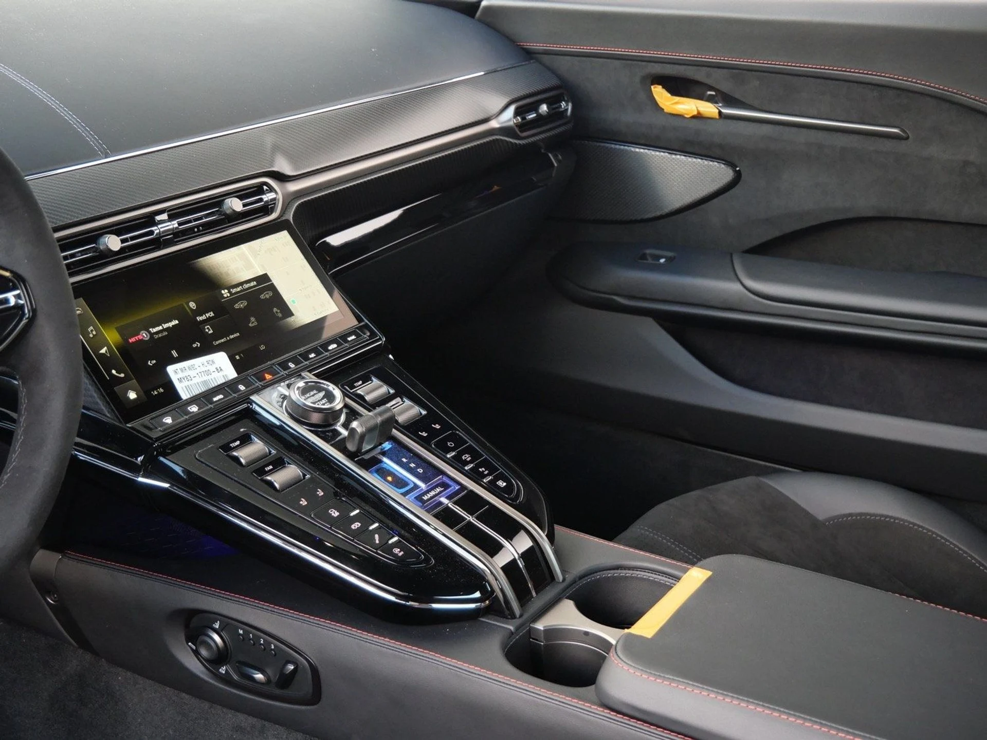 mph017_2238610076_103d8d49a0cbec92fb1e57881405a74dx_77ec3646df