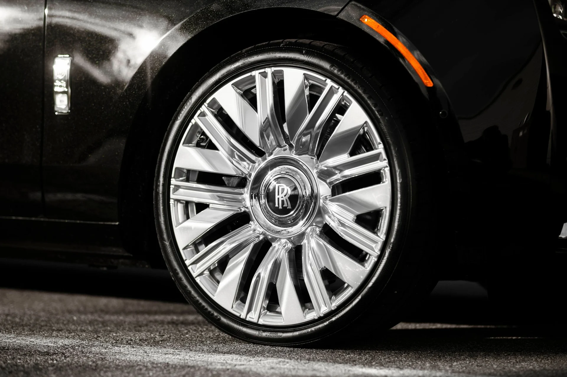 mph017_2239519379_439f35e78cd1416ba520779401272495_e7dcb2f748