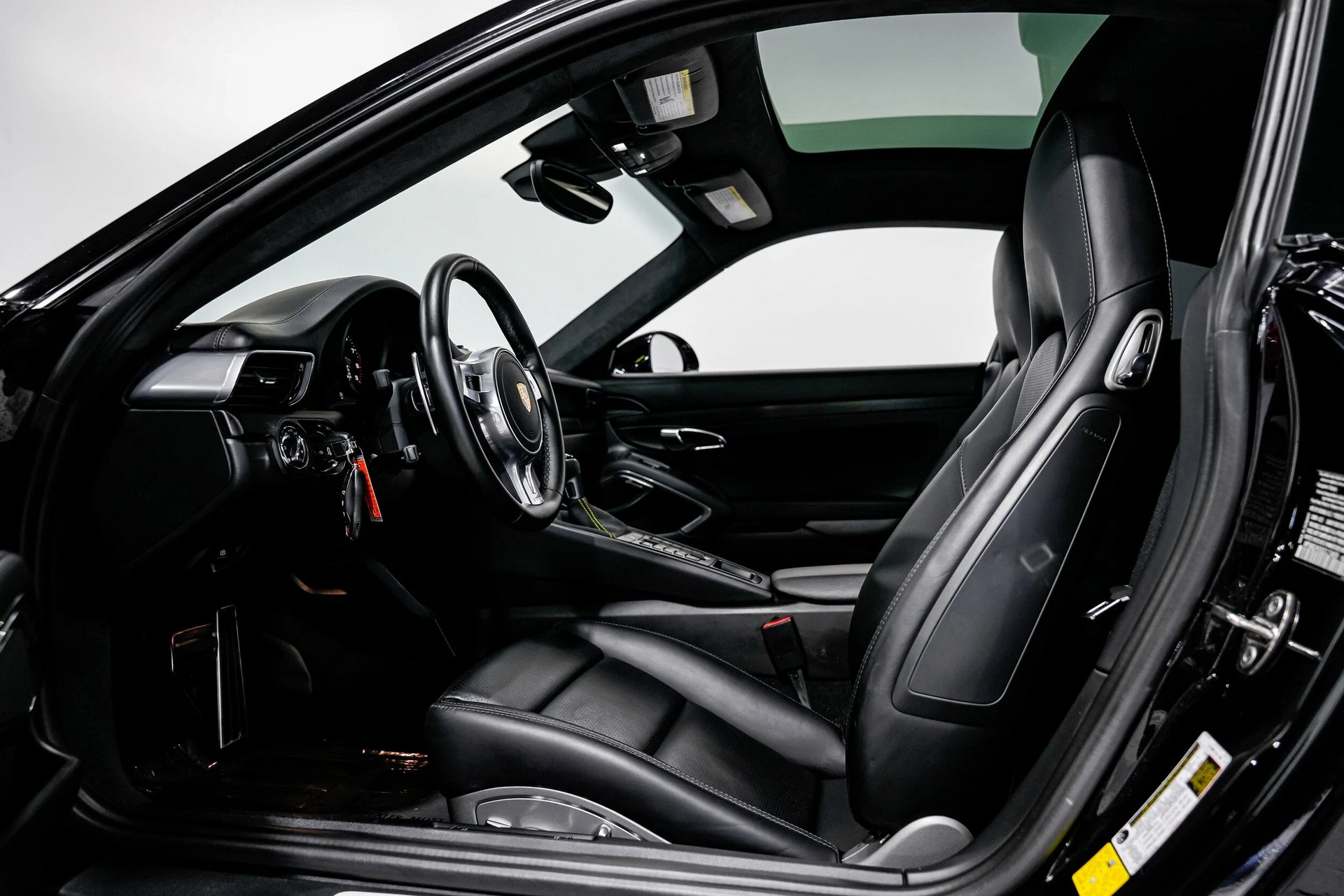 mph017_223977692_44210a040a77473553e7825105bc8488x_f1dd216797