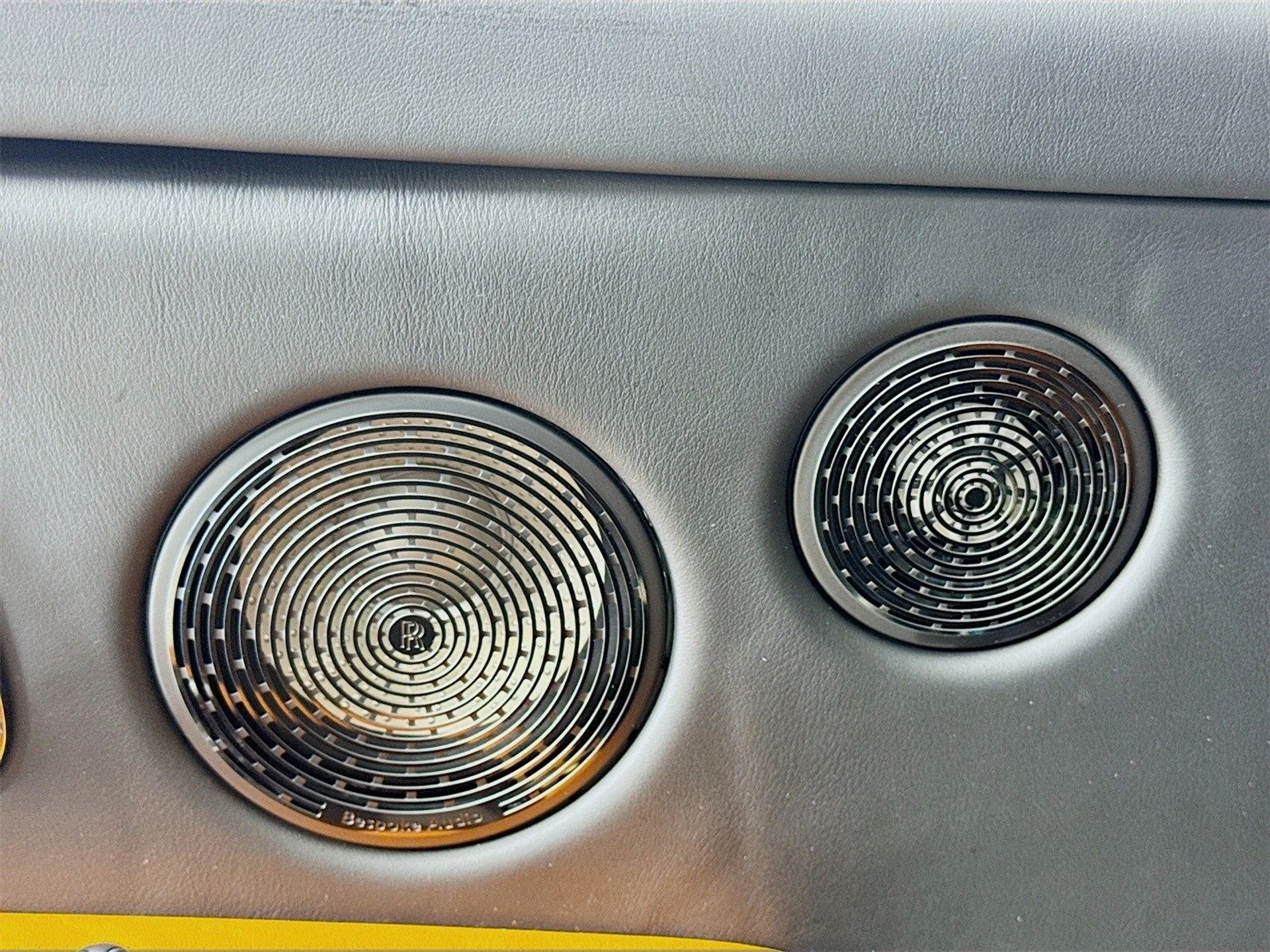 mph017_2240098855_29bb1fd49494dc7836e91b7a9f3671abx_114d82e83c