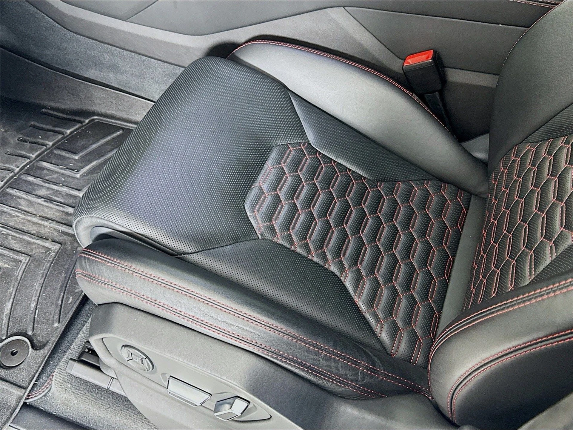 mph017_2246629793_82f9d5c55e3dbf701b5283324f2d5bd8x_2f65522f6f