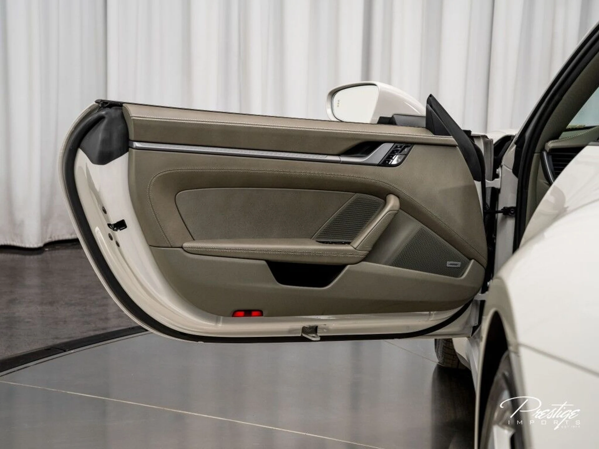 mph017_2253195439_82a5417f1537bbfab74f2a82636fab36_3d1a22b295