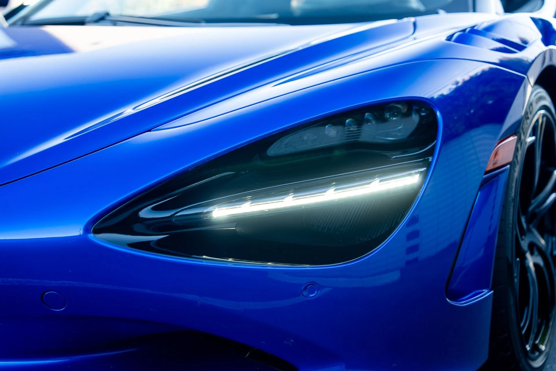 mph017_2256726221_Used_2024_Mc_Laren_750_S_Spider_1764028918_c89778d442