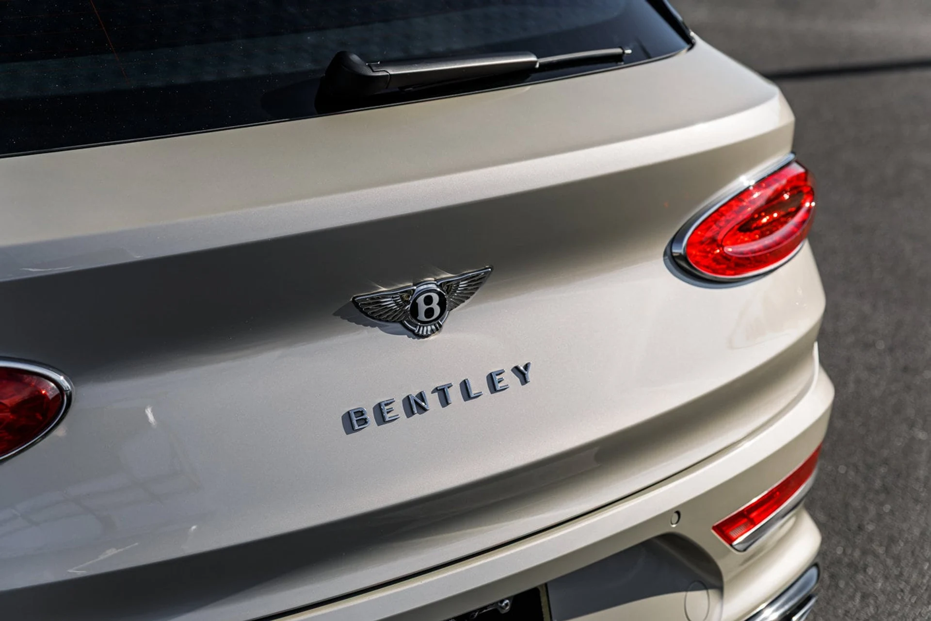 mph017_2257517629_5e20d9effda2446458bd2e360cc412fdx_9630f7b846