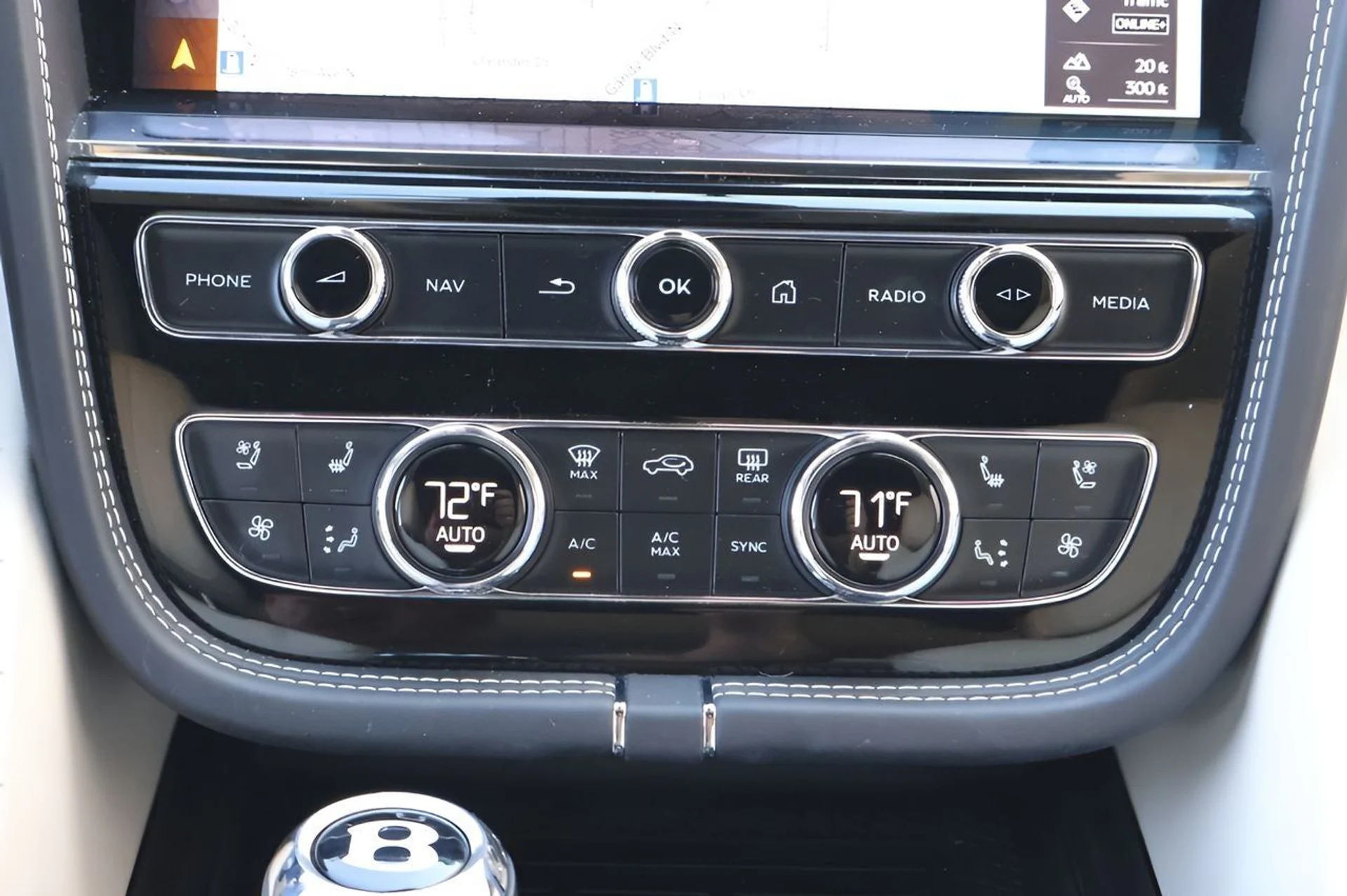 mph017_2259647555_18_b61227bfbd