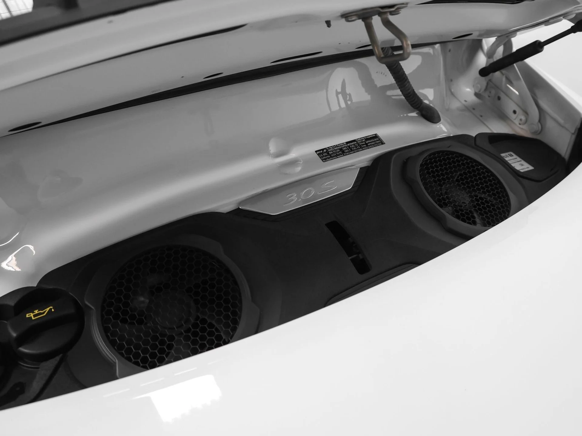 mph017_2268889417_18_9330fda53e