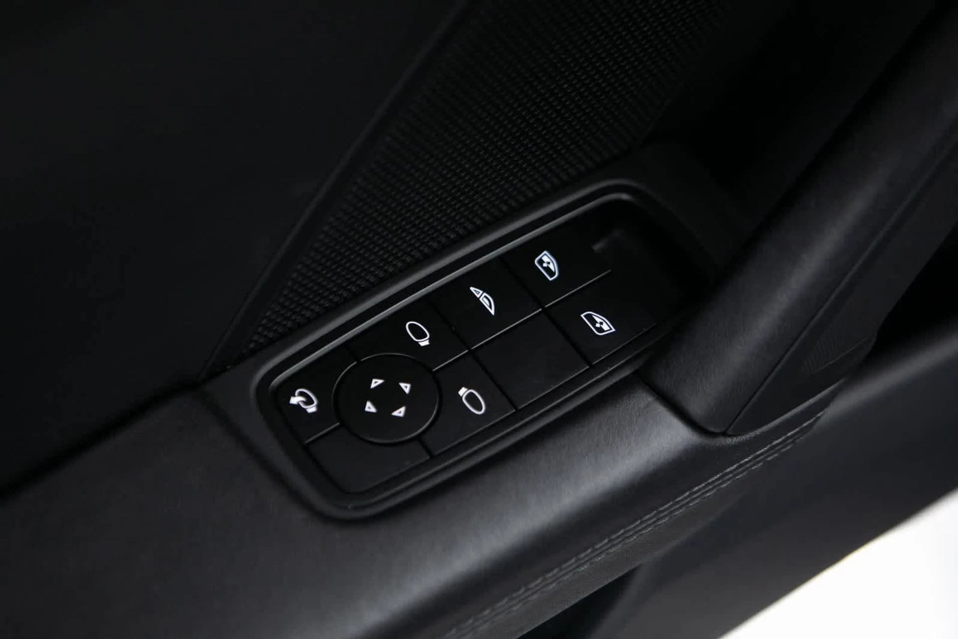 mph017_2269731010_f7bdee1d7f5716fc0f8d71b3c80963d5x_2fdd91f2fa