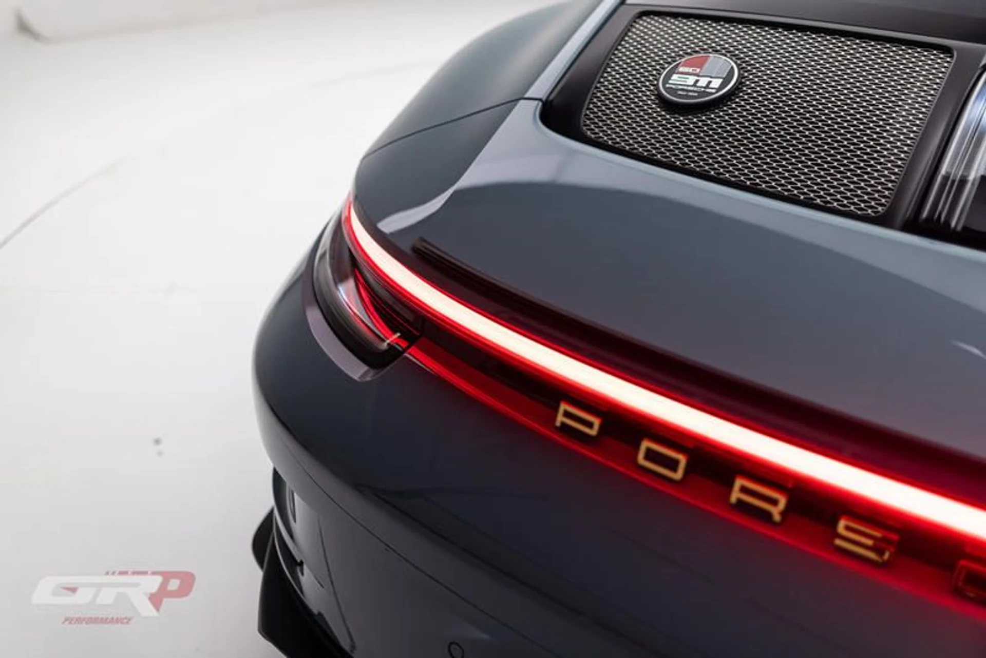 mph017_2273513047_DE_71_DA_7_C_B435_4_A38_BD_8_E_DF_4_E222533_E0_7656ffc413