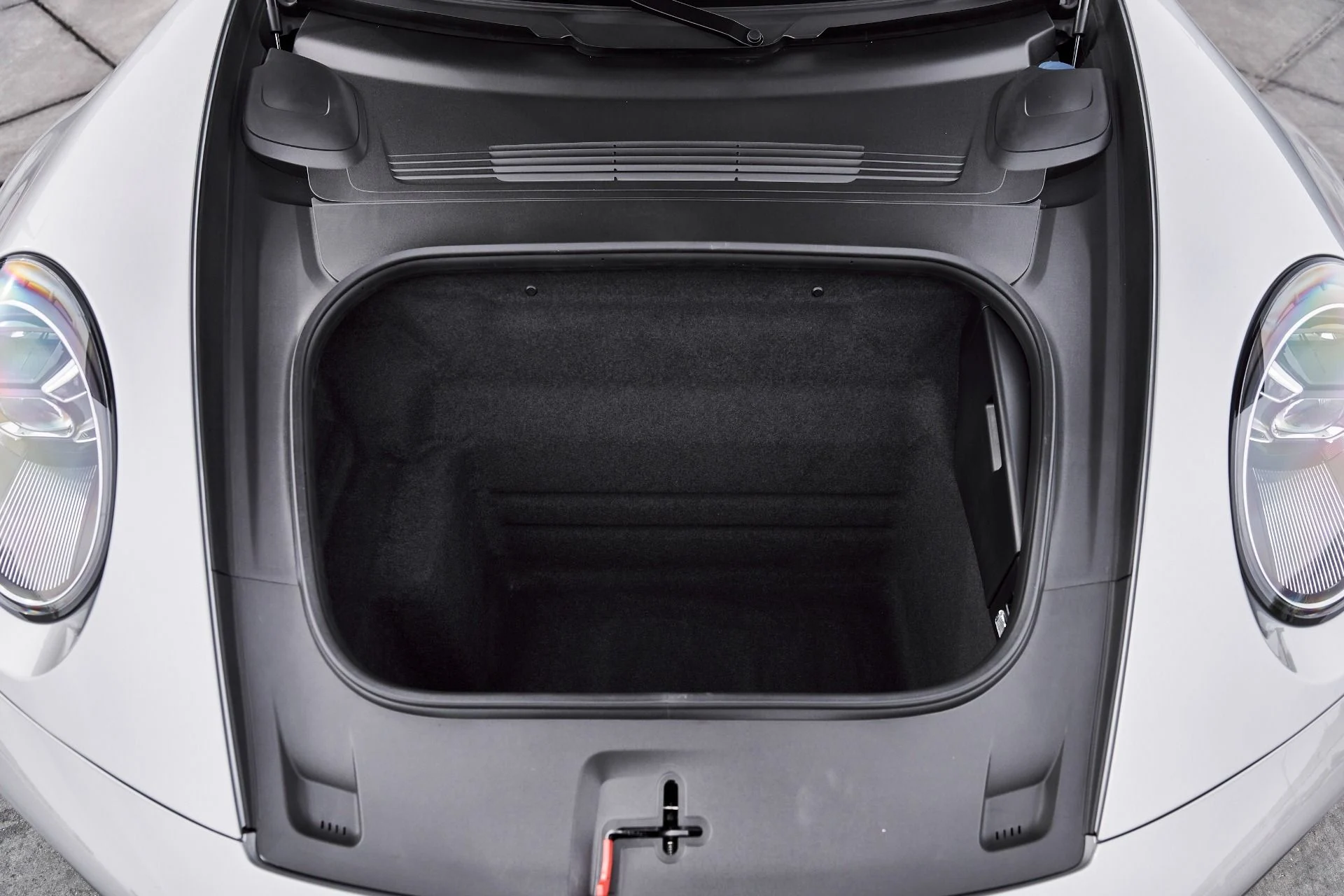 mph017_2279148781_Used_2025_Porsche_911_Turbo_S_1770776347_fca753beed