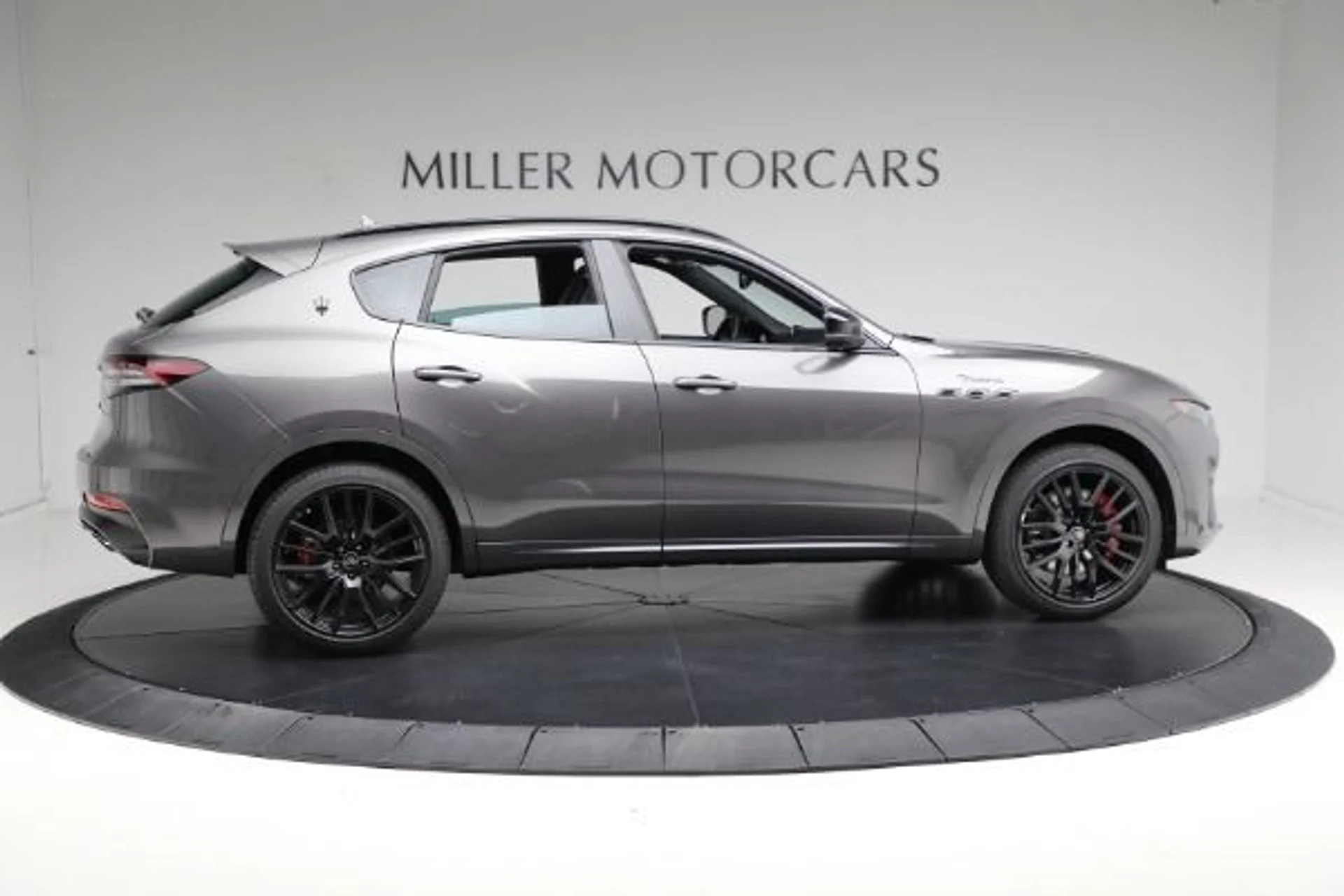 mph017_2282282705_New_2024_Maserati_Levante_Modena_Ultima_c5724be80f