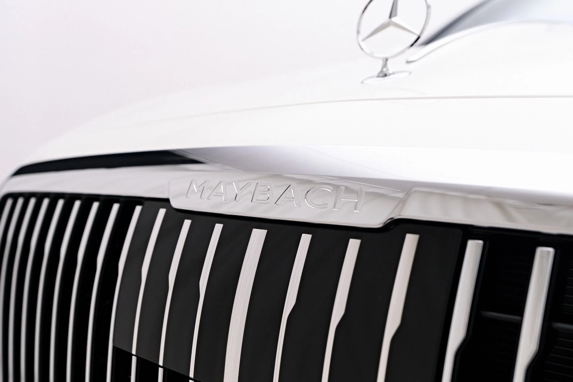 mph017_2282438848_Used_2022_Mercedes_Benz_S_Class_Maybach_S_680_1757180596_317545139e